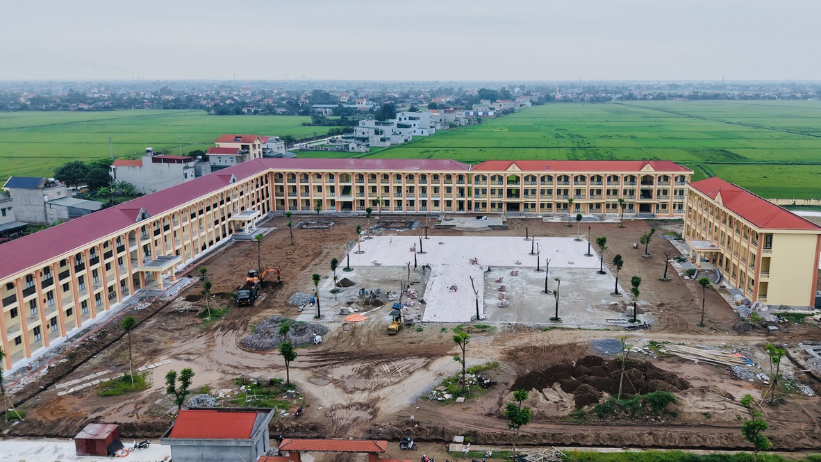 Cả ngh&igrave;n học sinh sắp tho&aacute;t cảnh &ldquo;học nhờ&rdquo; ở nh&agrave; thờ- Ảnh 10.