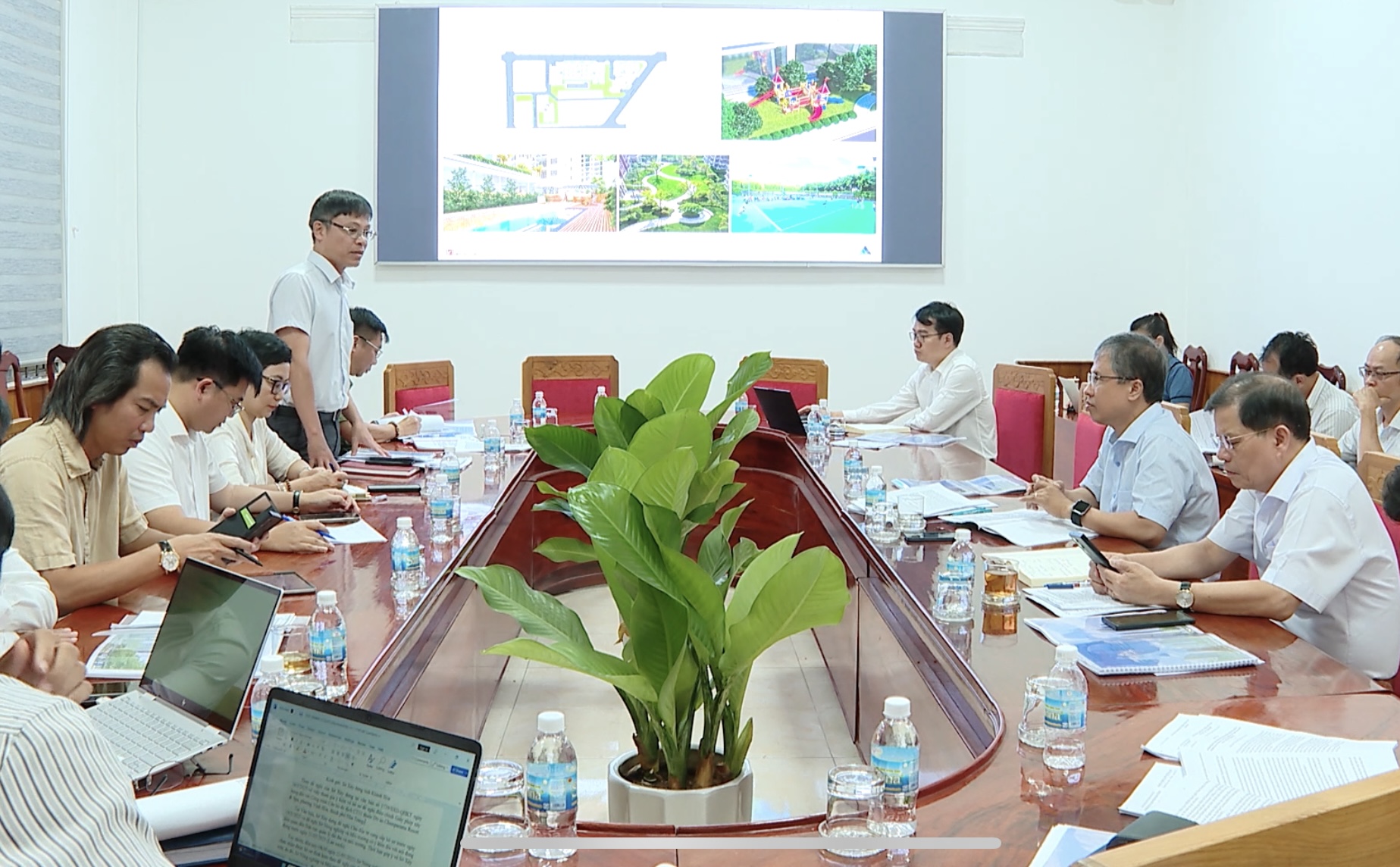 Kh&aacute;nh H&ograve;a l&ecirc;n phương &aacute;n thu hồi đất l&agrave;m nh&agrave; ở x&atilde; hội phục vụ c&aacute;n bộ sau s&aacute;p nhập- Ảnh 1.