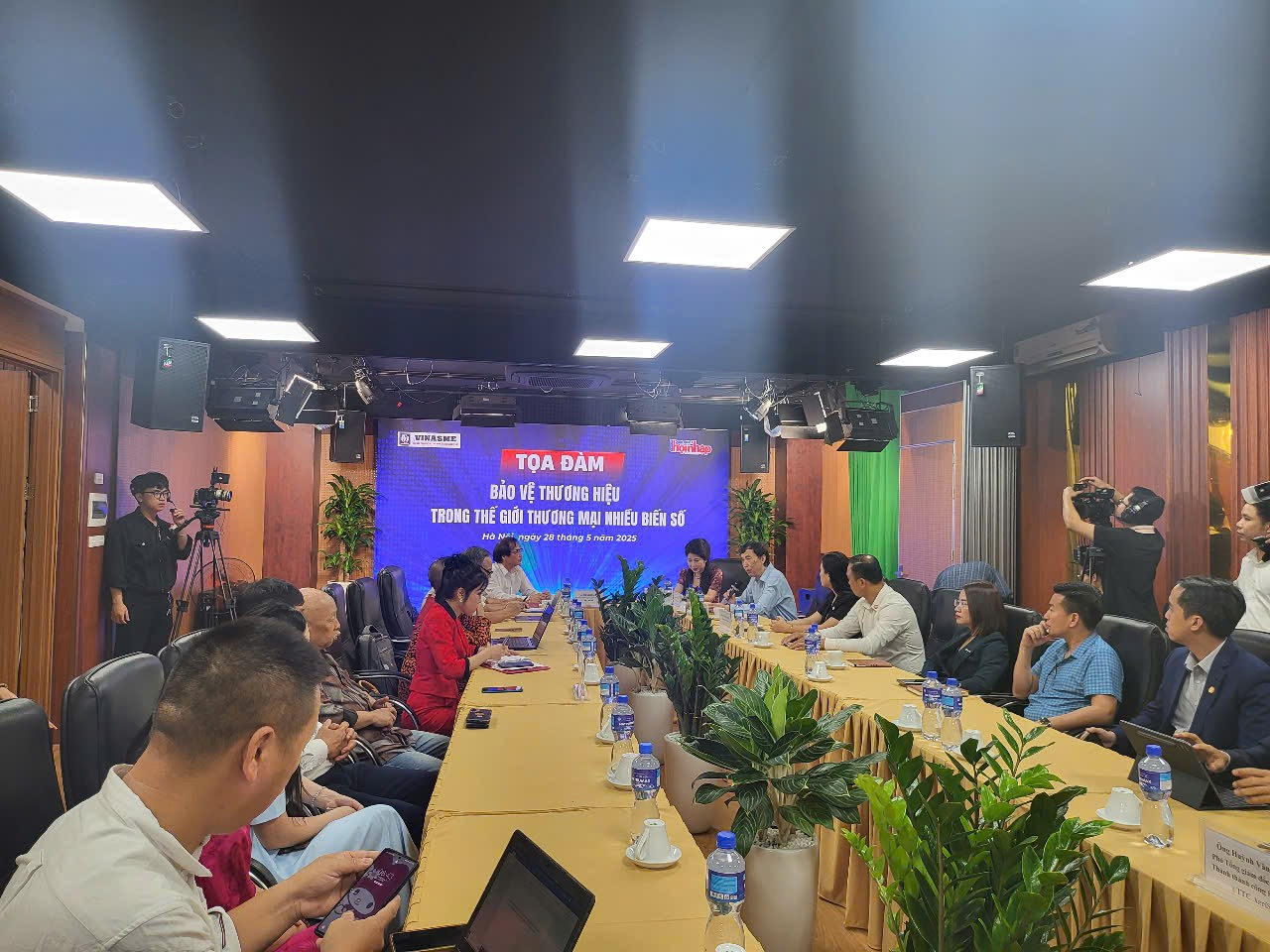 Bảo vệ thương hiệu trong thời kỳ thương mại đầy biến động c&aacute;ch n&agrave;o?- Ảnh 1.