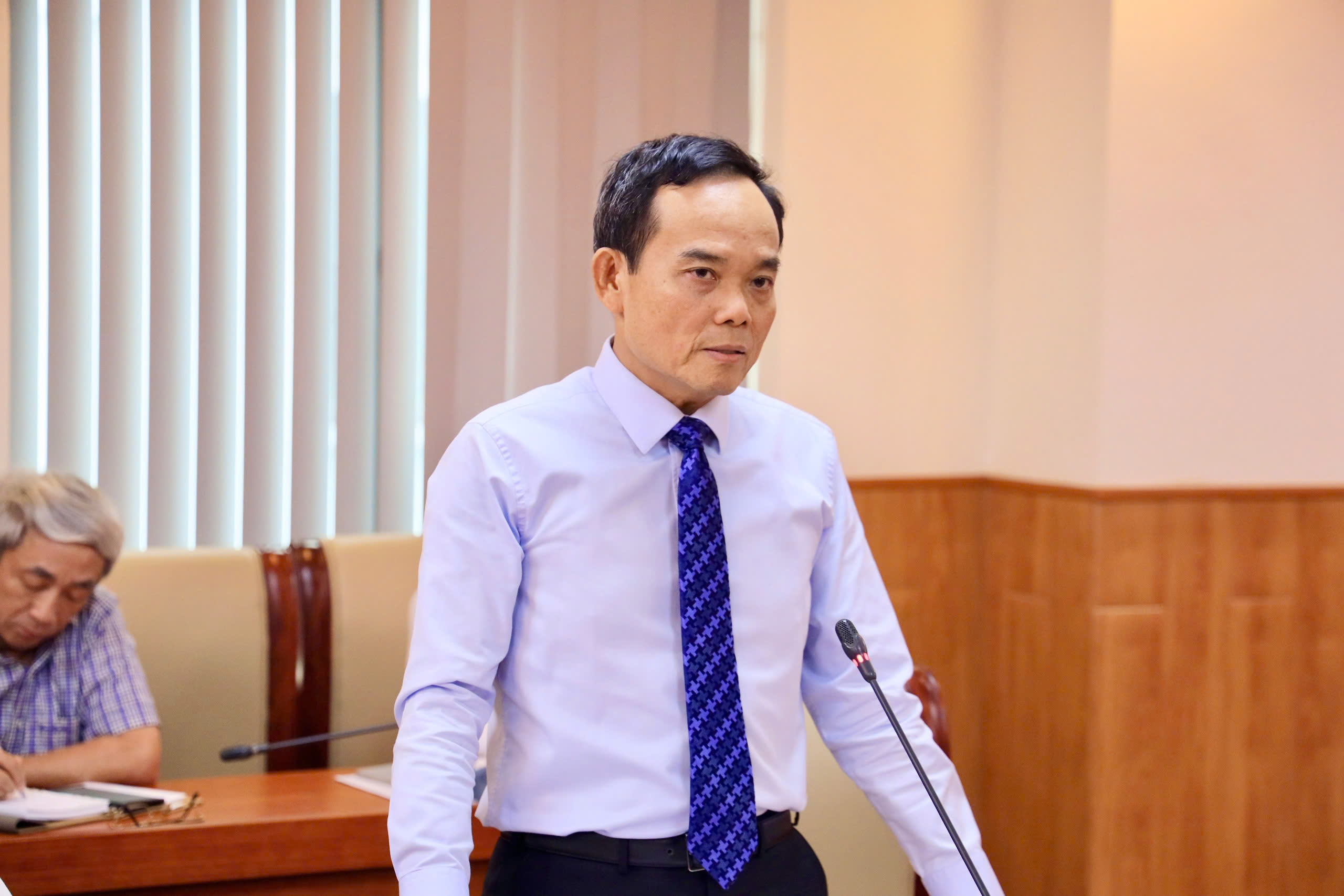 Đưa thị trường v&agrave;ng vận động ph&ugrave; hợp với nguy&ecirc;n tắc thị trường, c&oacute; sự quản l&yacute; của Nh&agrave; nước- Ảnh 2.