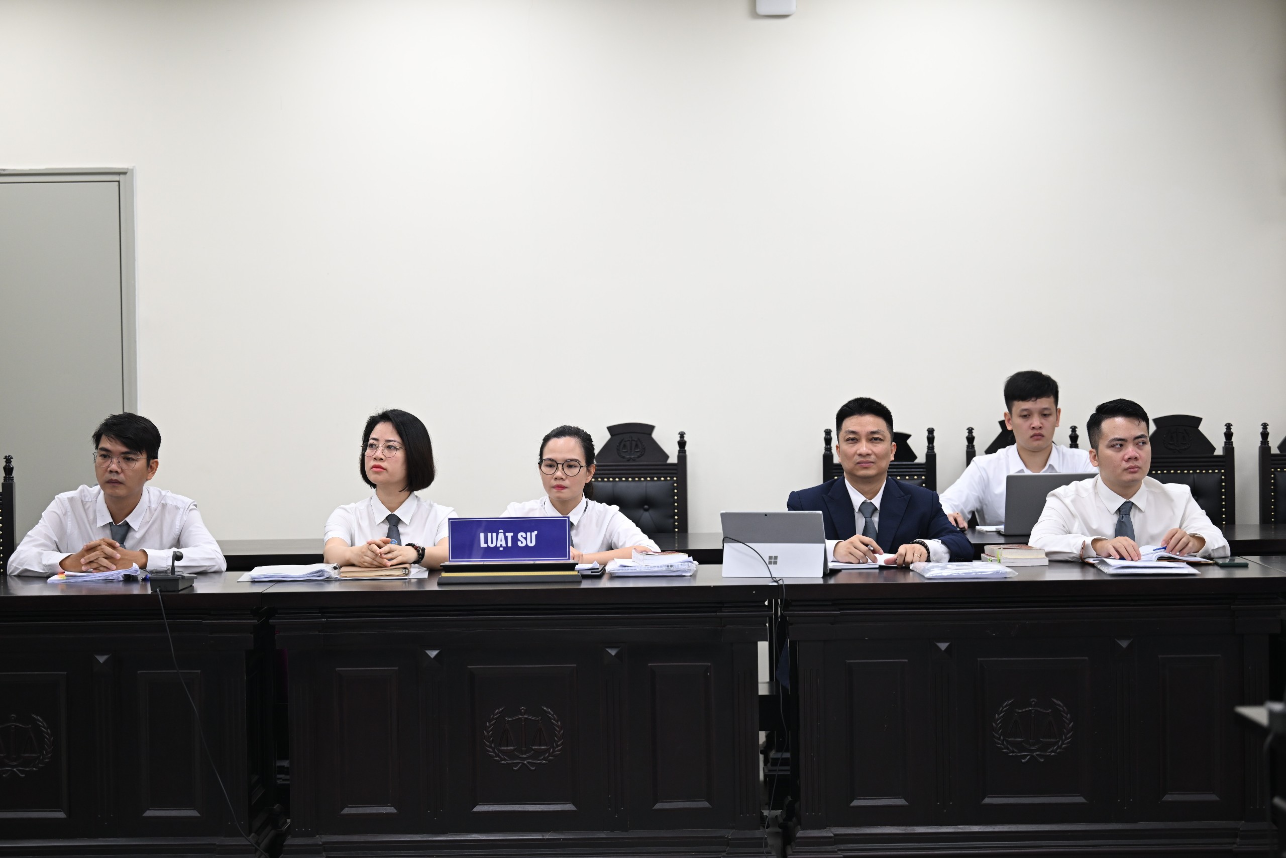 X&eacute;t xử cựu Vụ ph&oacute; Nguyễn Lộc An nhận hơn 14 tỷ đồng tiền hối lộ mua biệt thự
- Ảnh 4.