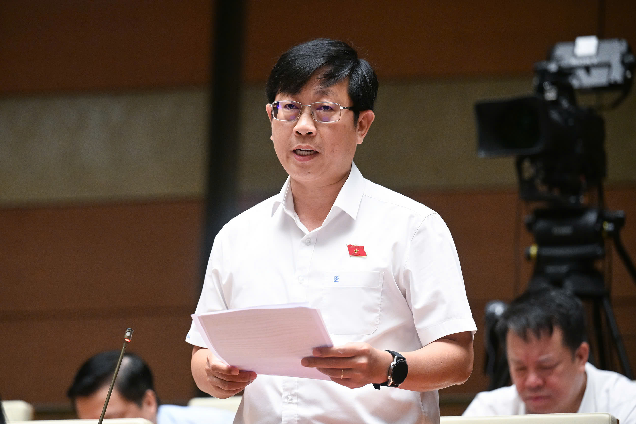 Đại biểu lo rủi ro cho vay đặc biệt l&atilde;i suất 0%, Thống đốc Ng&acirc;n h&agrave;ng n&oacute;i g&igrave;?- Ảnh 1.