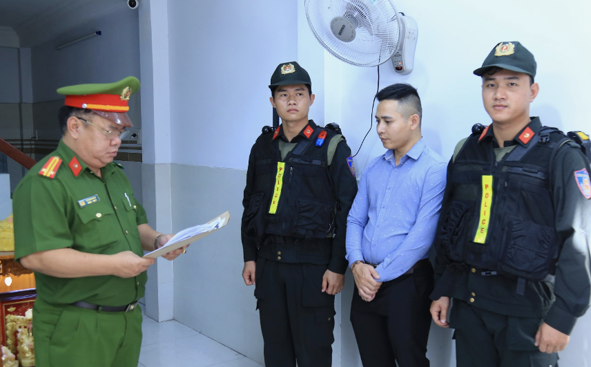 Đồng Nai: Tạm giữ h&igrave;nh sự ba đối tượng li&ecirc;n quan sản xuất, bu&ocirc;n b&aacute;n ph&acirc;n b&oacute;n giả- Ảnh 1.