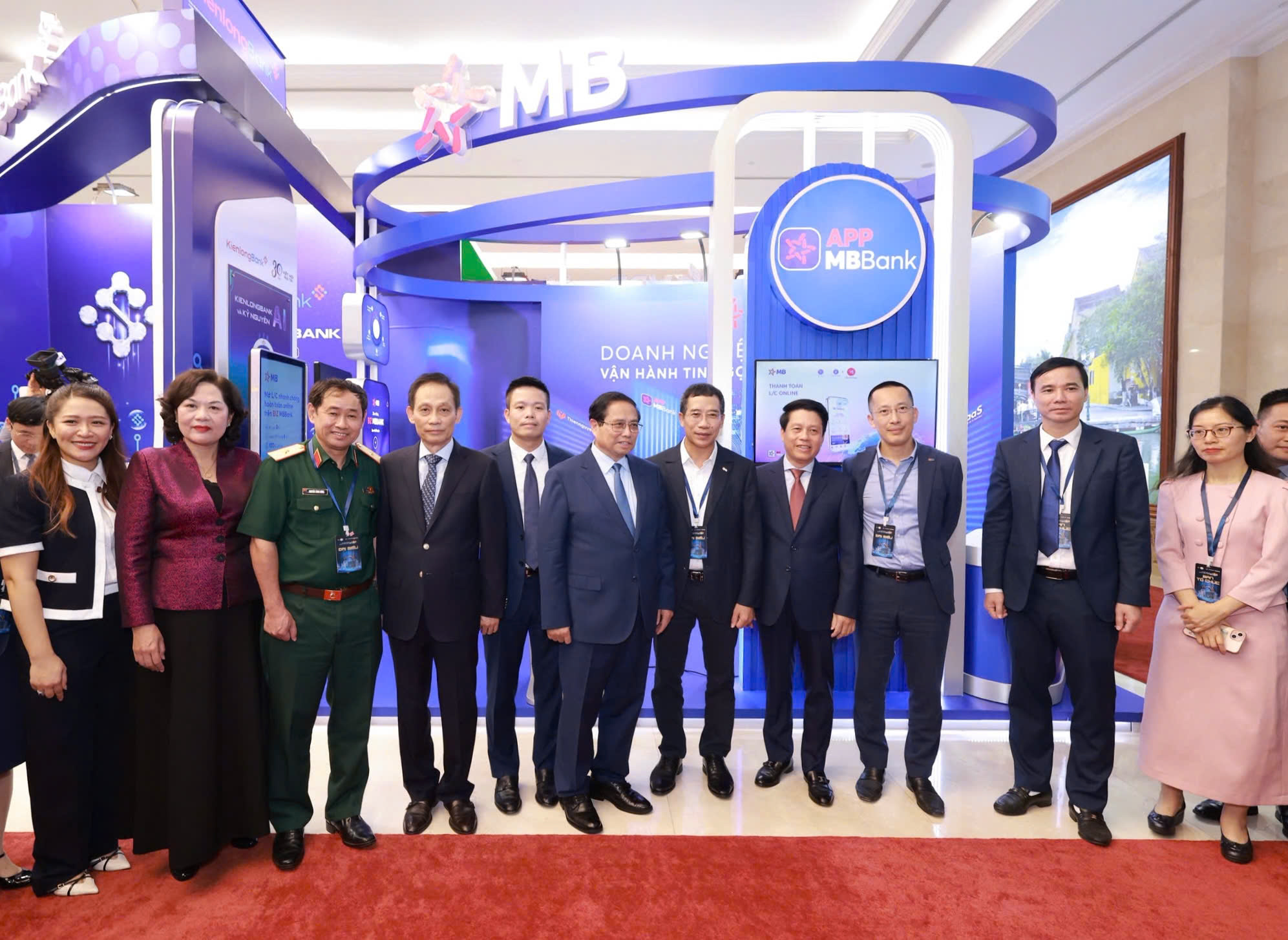 Biz MBBank - t&agrave;i ch&iacute;nh doanh nghiệp to&agrave;n diện MB mang đến sự kiện Ng&agrave;y chuyển đổi số 2025- Ảnh 1.