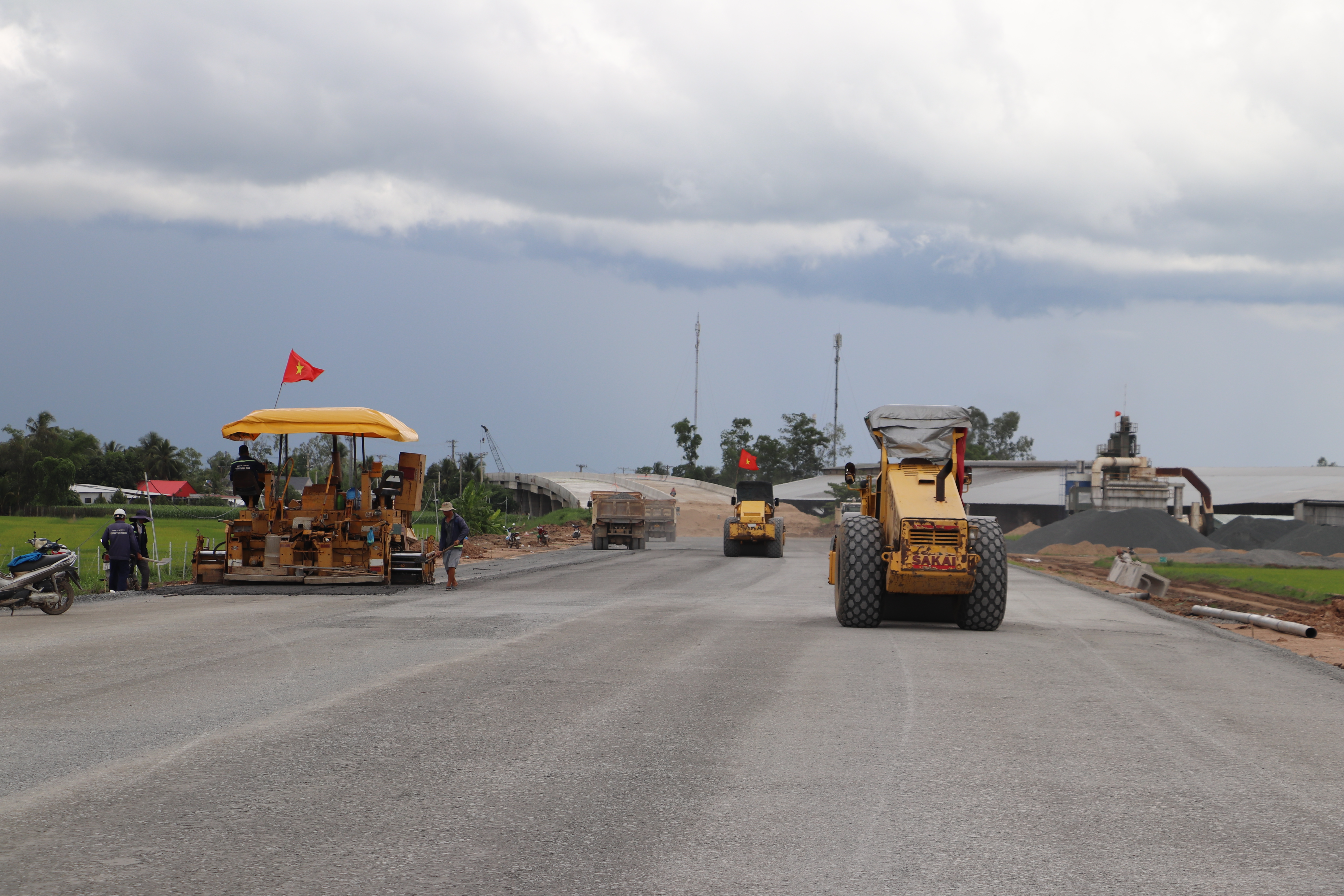 Sẽ thay thế nh&agrave; thầu nếu tiếp tục chậm tiến độ cao tốc Cần Thơ - C&agrave; Mau- Ảnh 3.