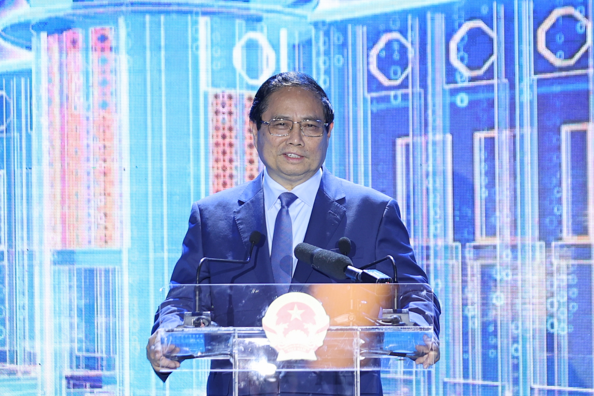 Thủ tướng: Triển khai Chương trình tín dụng 500.000 tỷ đồng với tinh thần "đã nói là làm"- Ảnh 1. Thủ tướng: Triển khai Chương trình tín dụng 500.000 tỷ đồng với tinh thần "đã nói là làm"- Ảnh 1.