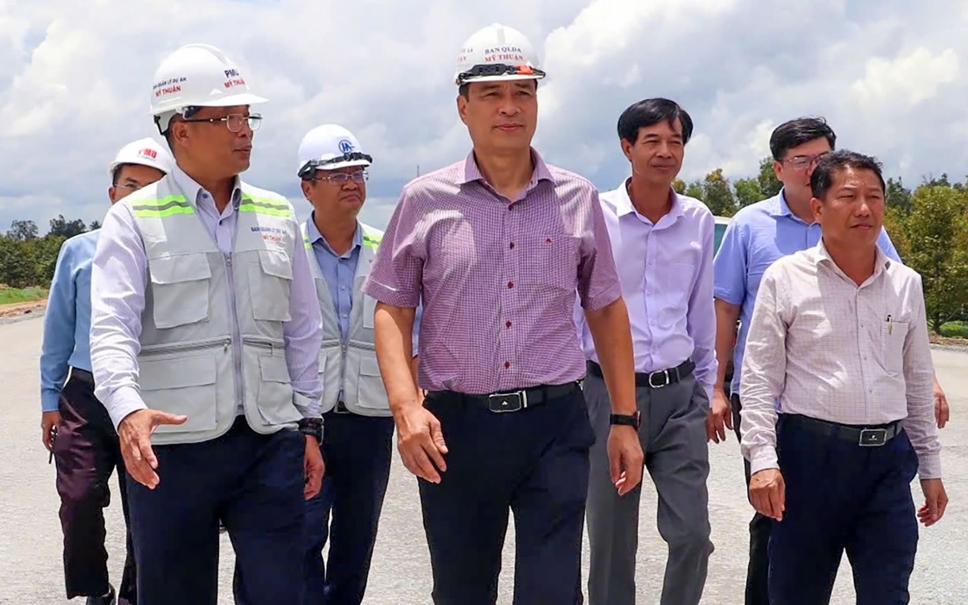 Sẽ thay thế nh&agrave; thầu nếu tiếp tục chậm tiến độ cao tốc Cần Thơ - C&agrave; Mau
