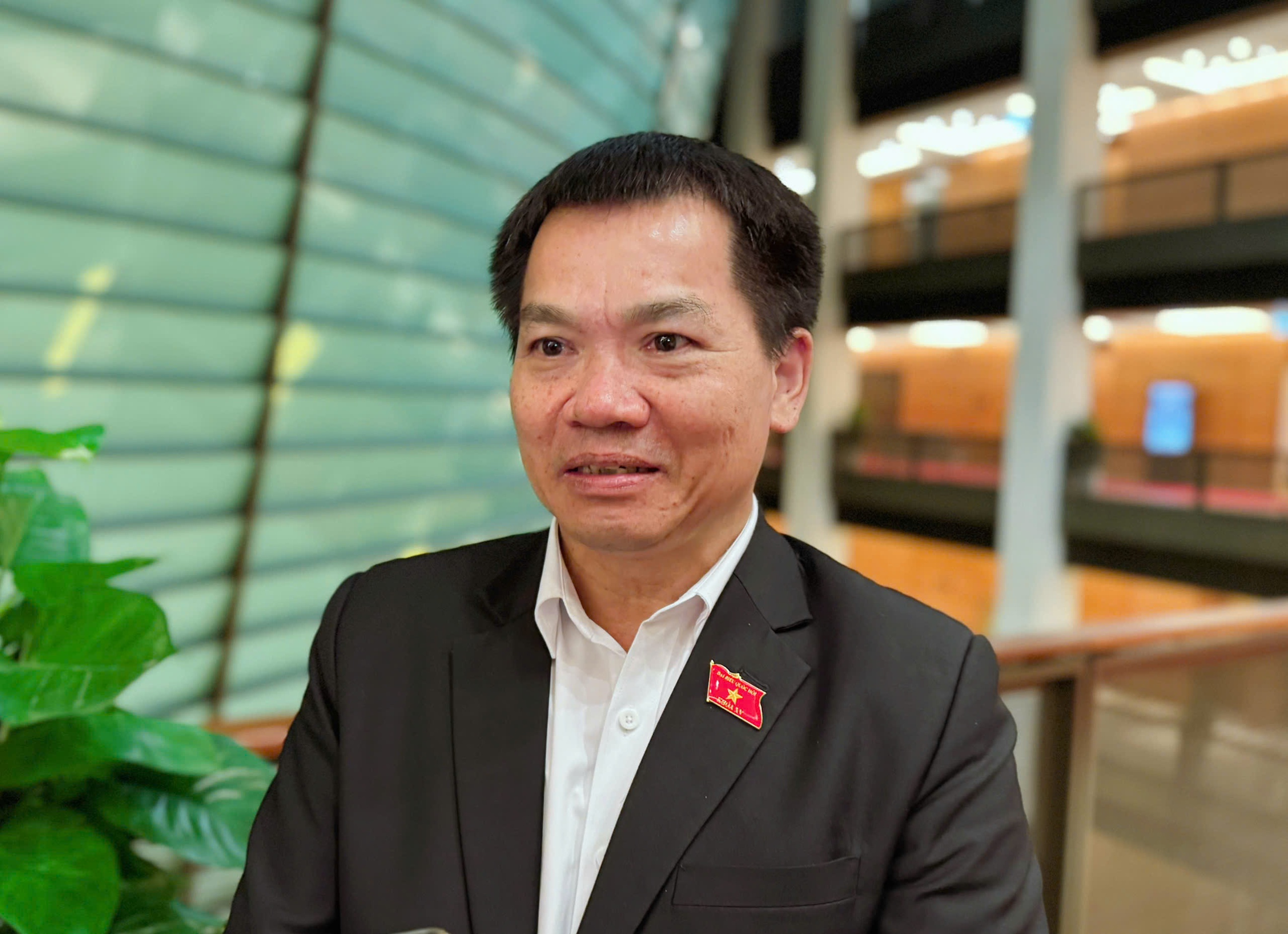 Quốc hội kết thúc đợt 1 kỳ họp thứ 9, thông qua 8 nghị quyết quan trọng- Ảnh 4. Quốc hội kết thúc đợt 1 kỳ họp thứ 9, thông qua 8 nghị quyết quan trọng- Ảnh 4.