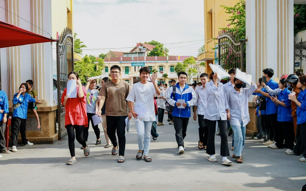 TP.HCM công bố điểm chuẩn lớp 10- Ảnh 4. Hà Nội công bố điểm thi và điểm chuẩn lớp 10 trước 6/7