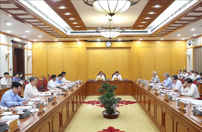 Tổng Bí thư chủ trì cuộc họp cho ý kiến tiến độ sắp xếp tổ chức bộ máy, đơn vị hành chính- Ảnh 6. Tổng Bí thư chủ trì cuộc họp cho ý kiến tiến độ sắp xếp tổ chức bộ máy, đơn vị hành chính- Ảnh 6.