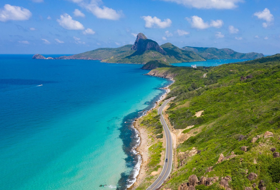 Gỡ n&uacute;t thắt giao th&ocirc;ng, n&acirc;ng tầm ph&aacute;t triển kinh tế, du lịch C&ocirc;n Đảo- Ảnh 4.