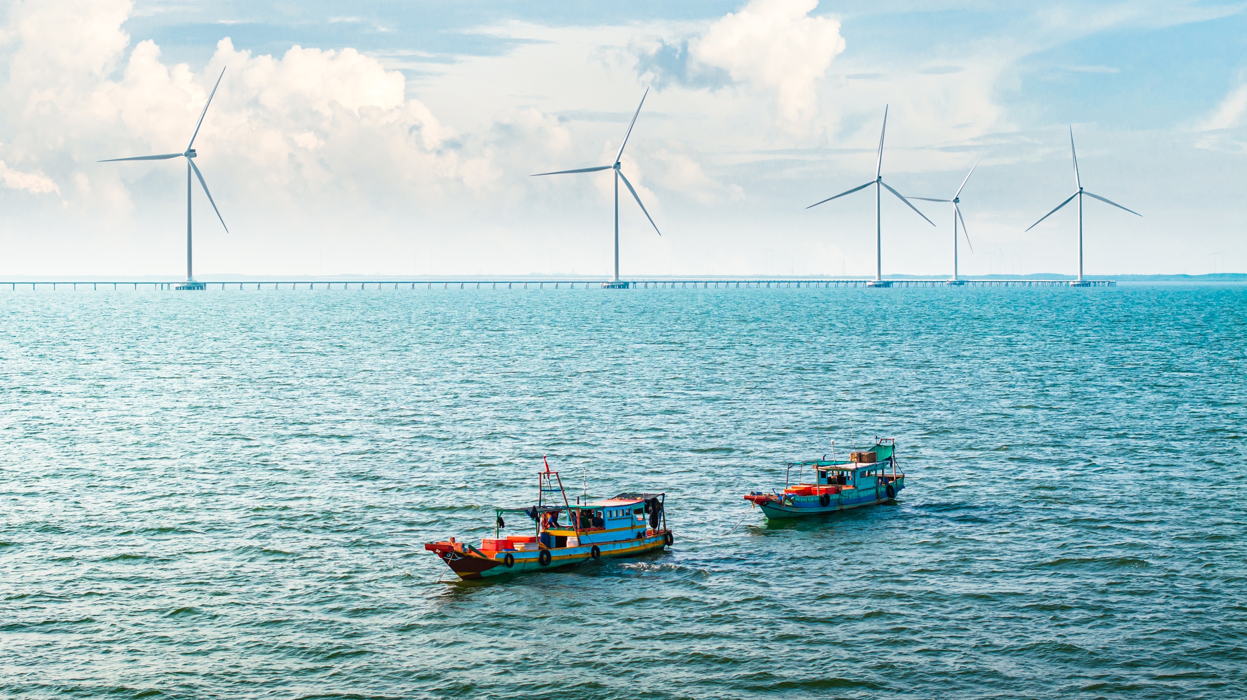 Ban h&agrave;nh khung gi&aacute; cho điện gi&oacute;, cao nhất gần 2.000 đồng/kWh- Ảnh 1.