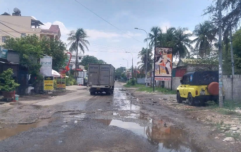 Dự án sửa chữa, chống ngập đường ven biển Phan Thiết đang thi công ra sao?- Ảnh 2. Dự án sửa chữa, chống ngập đường ven biển Phan Thiết đang thi công ra sao?- Ảnh 2.