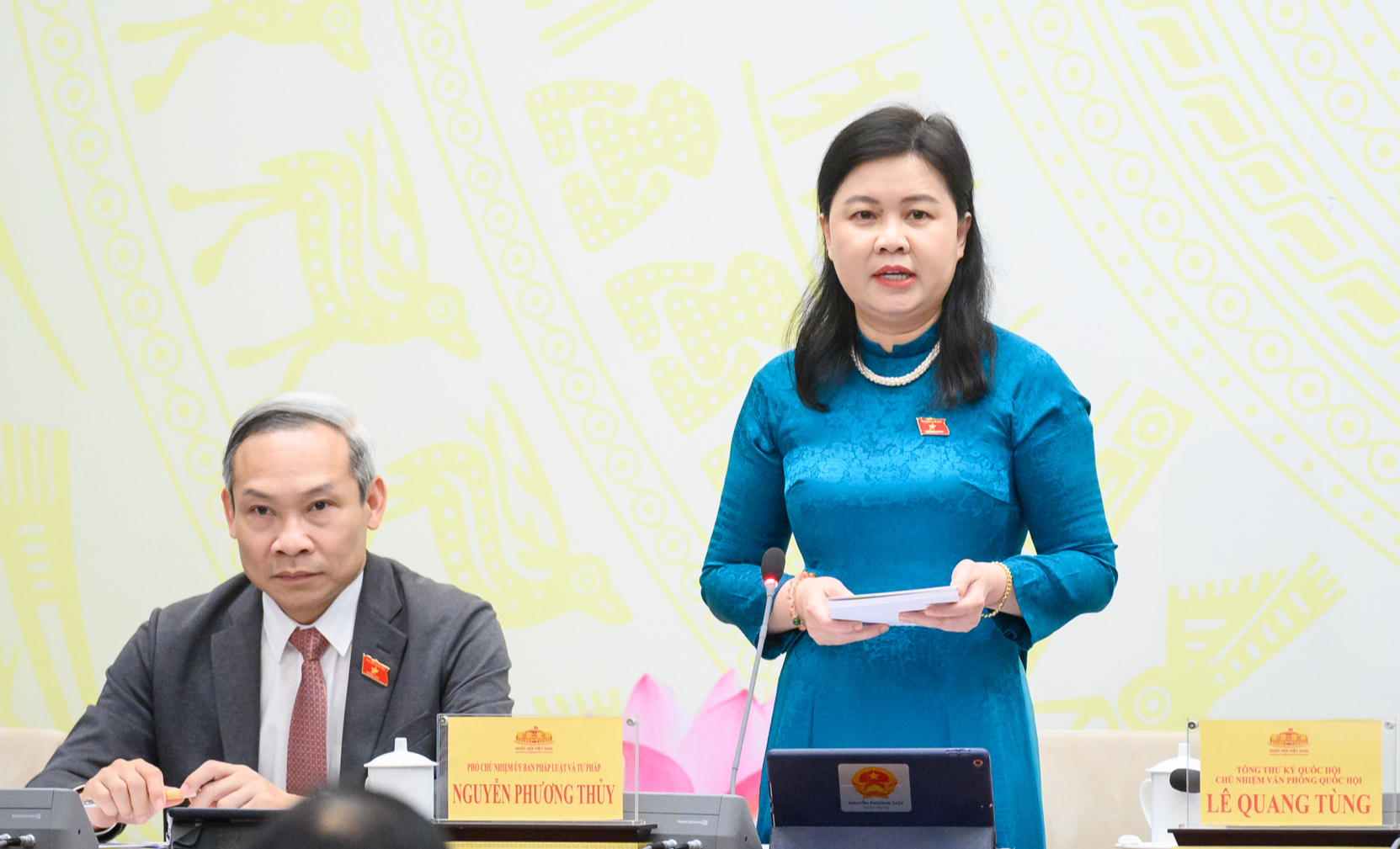 Sẽ lấy &yacute; kiến người d&acirc;n về sửa Hiến ph&aacute;p qua VNeID- Ảnh 1.