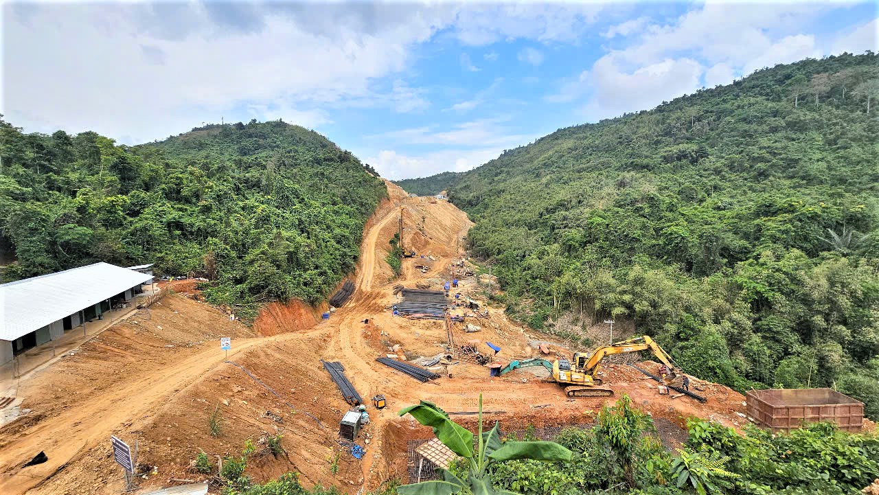 Thi c&ocirc;ng xuy&ecirc;n rừng, xuy&ecirc;n lễ tr&ecirc;n cao tốc Kh&aacute;nh H&ograve;a - Bu&ocirc;n Ma Thuột- Ảnh 14.