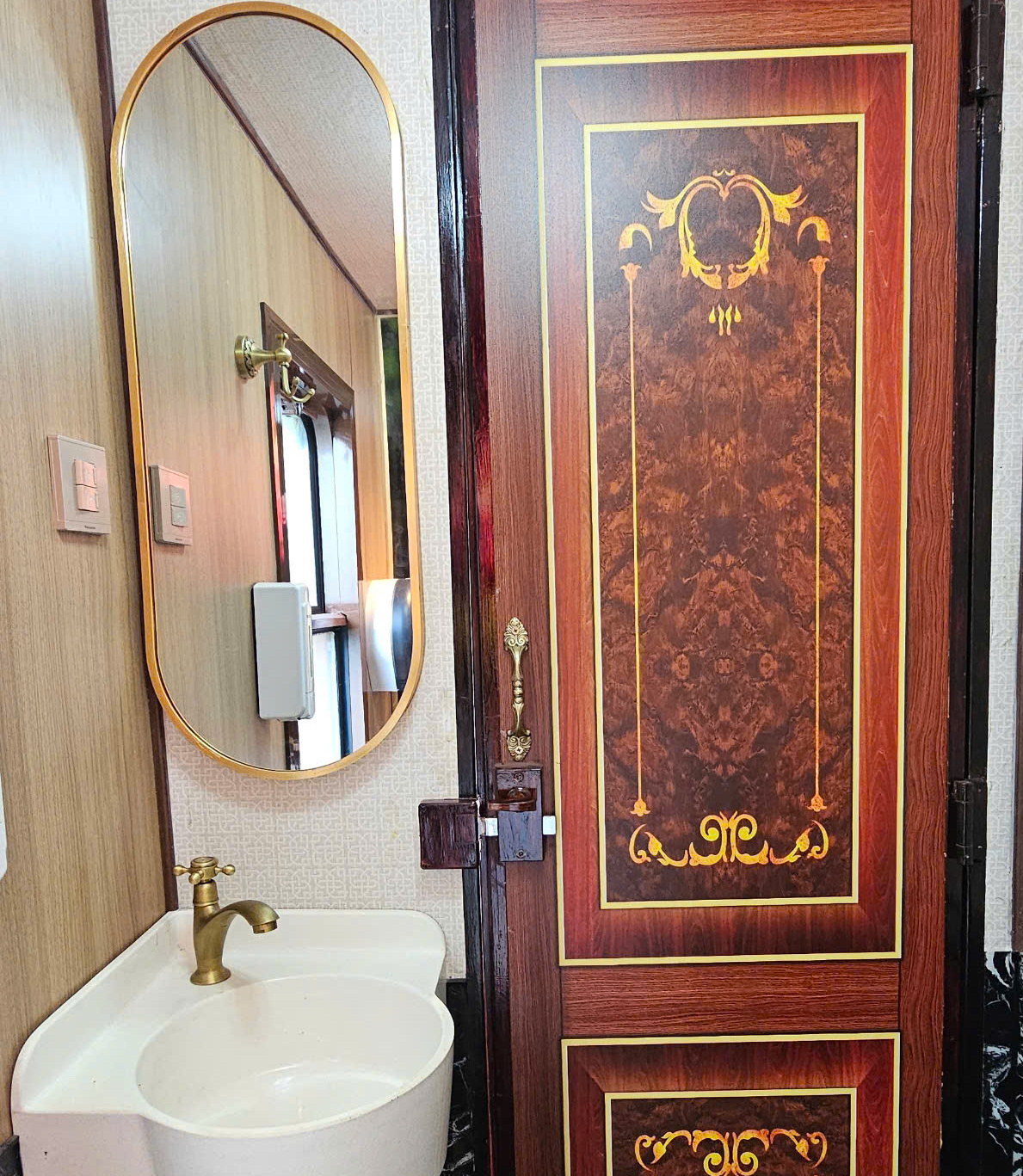 Cơ hội trải nghiệm t&agrave;u hỏa hạng sang tuyến H&agrave; Nội - Hải Ph&ograve;ng gi&aacute; ưu đ&atilde;i- Ảnh 8.