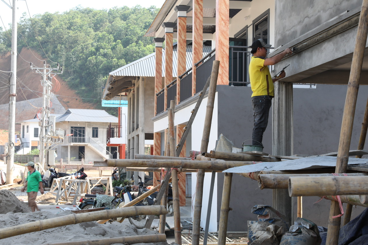 Ph&uacute; Thọ: Bất ngờ với khu t&aacute;i định cư đẹp như nh&agrave; ở liền kề giữa v&ugrave;ng đồi n&uacute;i- Ảnh 7.