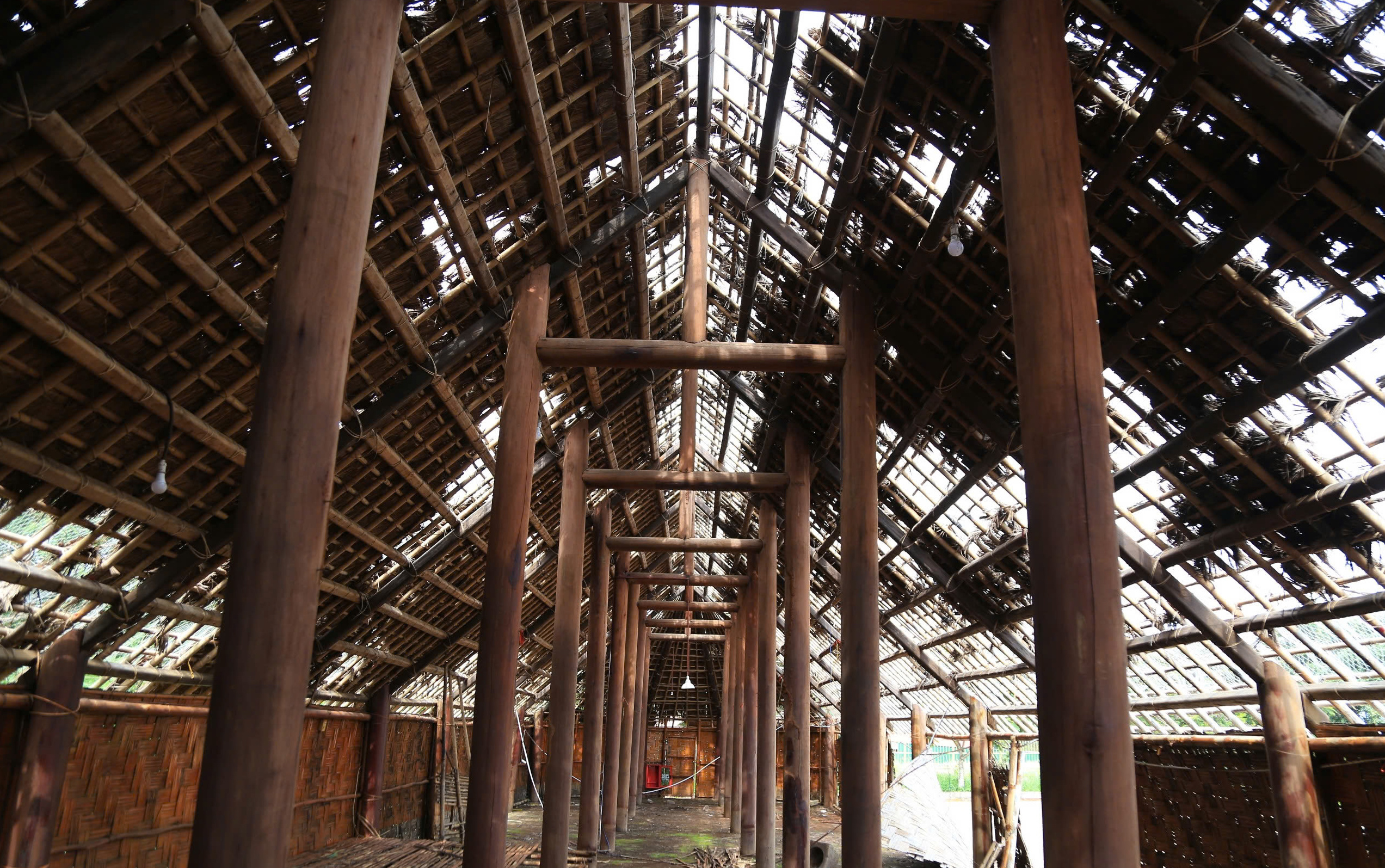 Đắk N&ocirc;ng: C&ocirc;ng tr&igrave;nh nh&agrave; văn h&oacute;a hơn 3 tỷ đồng đổ sập- Ảnh 5.