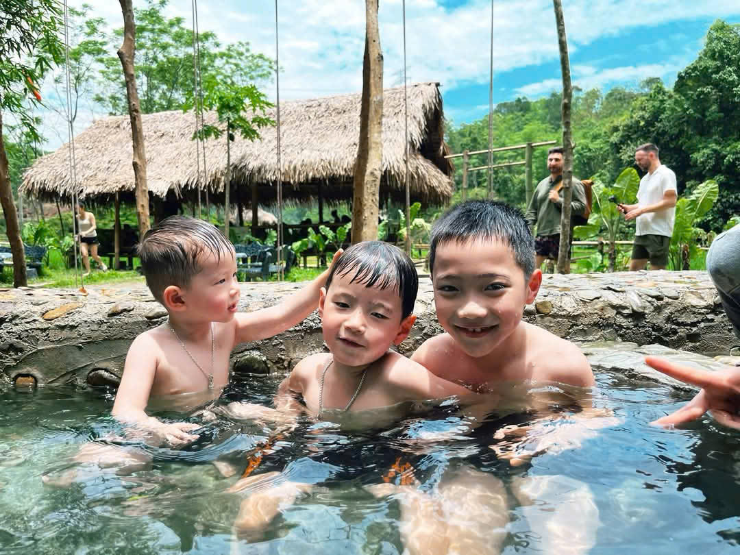 Cảnh hoang sơ tại suối nước n&oacute;ng h&uacute;t kh&aacute;ch du lịch ở Sơn La- Ảnh 10.