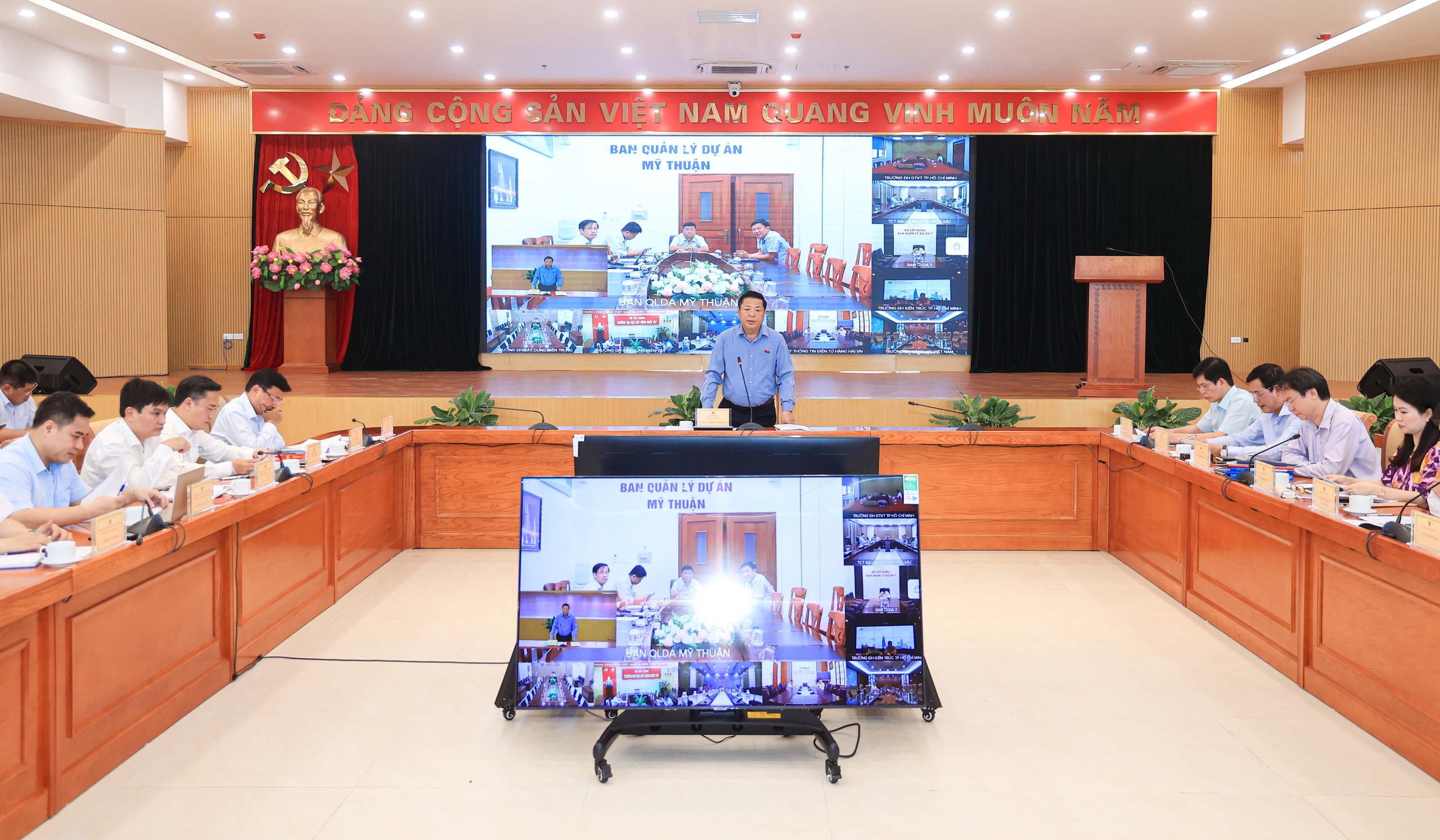 Bộ trưởng Trần Hồng Minh: Nỗ lực th&ocirc;ng tuyến cao tốc từ Cao Bằng đến C&agrave; Mau- Ảnh 2.