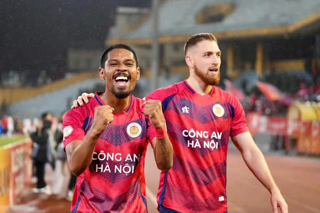 Sao Việt kiều đắt giá nhất V-League bày tỏ khát khao khoác áo tuyển Việt Nam- Ảnh 2. Sao Việt kiều đắt giá nhất V-League bày tỏ khát khao khoác áo tuyển Việt Nam- Ảnh 2.