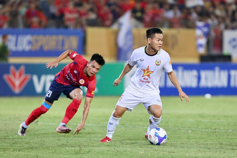 V-League: CAHN bị H&agrave; Tĩnh chia điểm tr&ecirc;n s&acirc;n nh&agrave;- Ảnh 2.