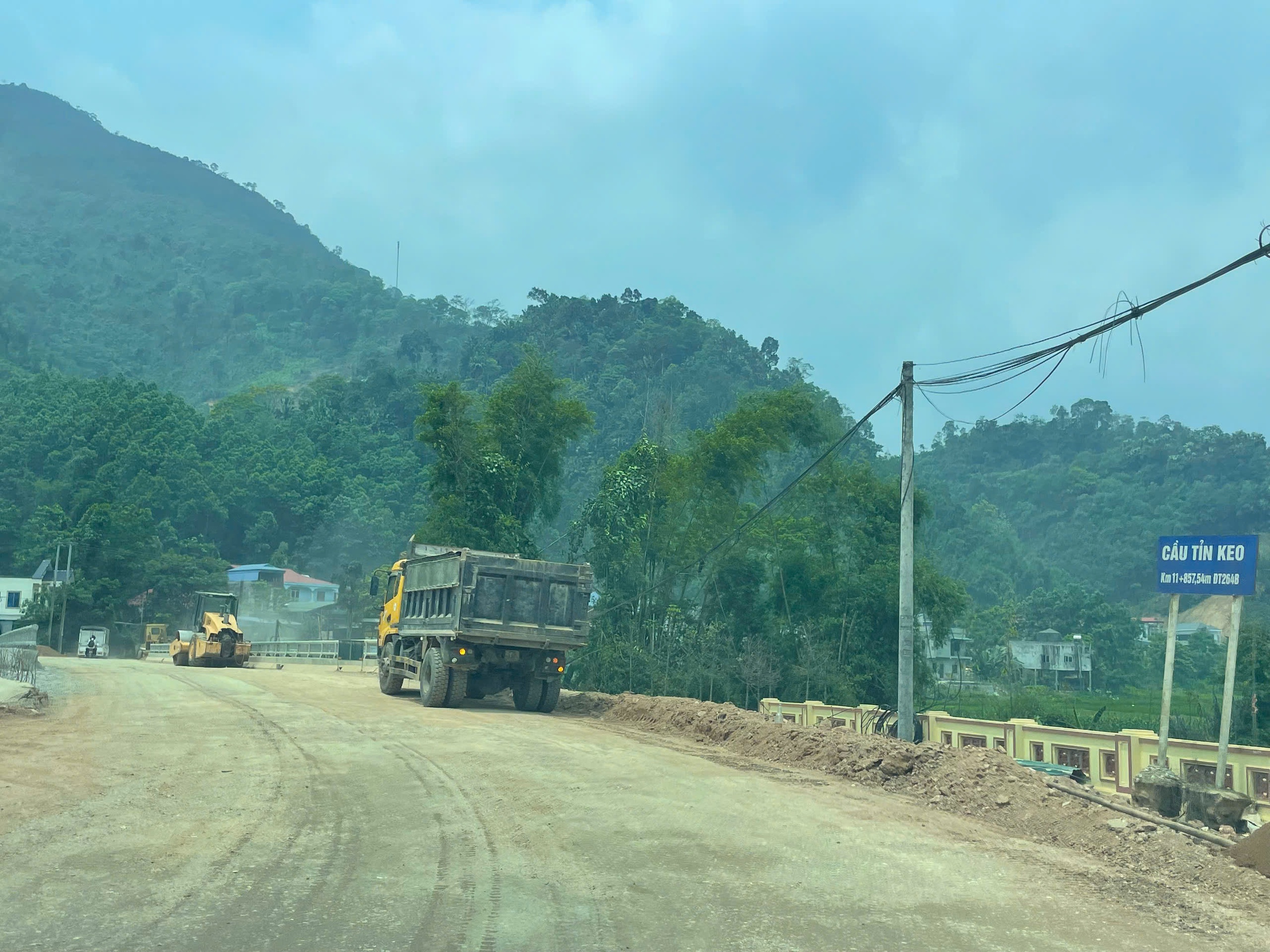 Tăng tốc ho&agrave;n th&agrave;nh tuyến đường 300 tỷ đồng nối An to&agrave;n khu ở Th&aacute;i Nguy&ecirc;n v&agrave;o 30/6- Ảnh 8.