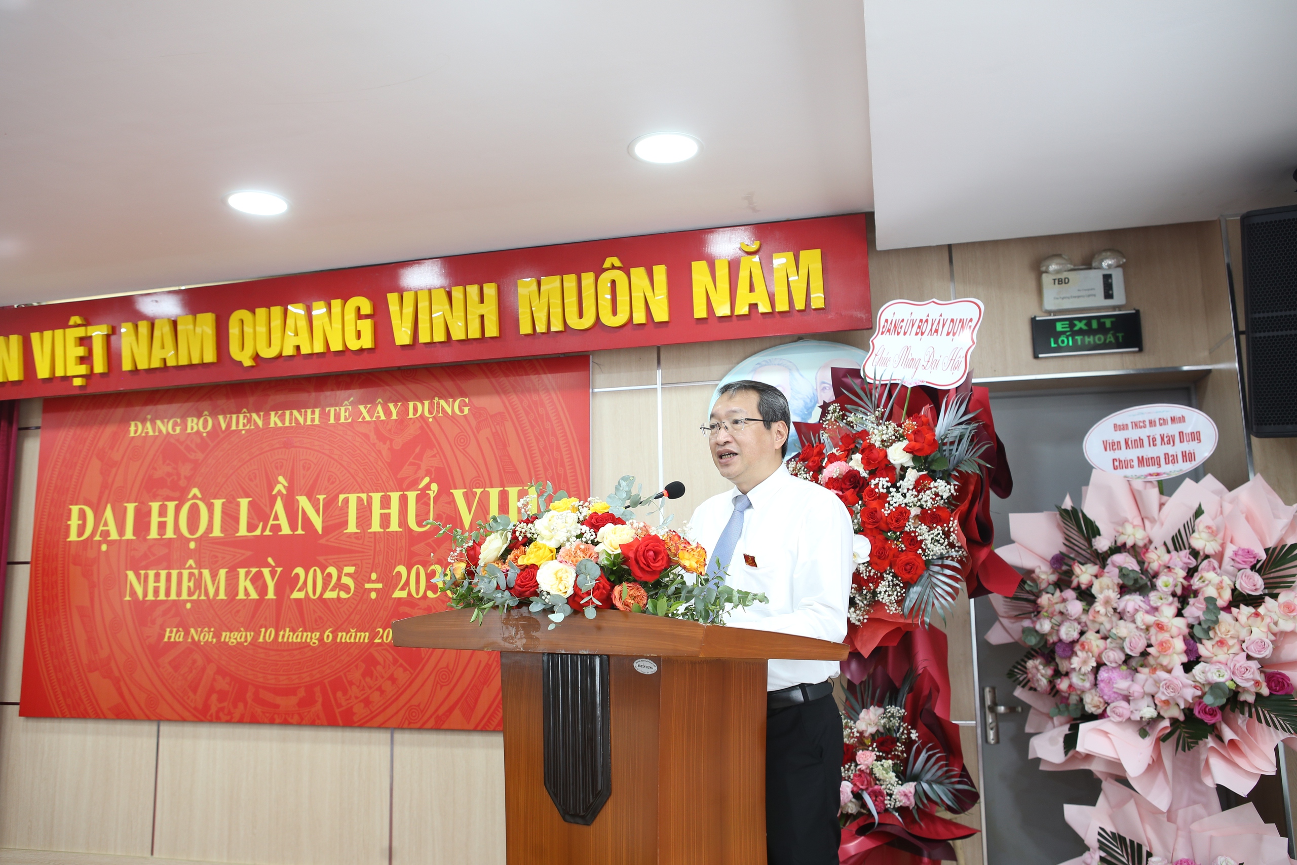 Viện Kinh tế x&acirc;y dựng ho&agrave;n th&agrave;nh tốt nhiệm vụ ch&iacute;nh trị, tiếp tục r&agrave; so&aacute;t về định mức- Ảnh 2.
