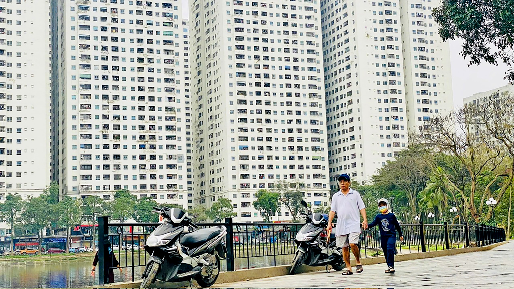 Hệ lụy từ những khu đ&ocirc; thị &ldquo;nửa vời&rdquo;- Ảnh 1.