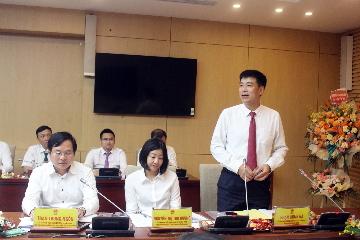 Đảng bộ Cục Gi&aacute;m định định hướng đổi mới phương thức quản l&yacute; chất lượng c&ocirc;ng tr&igrave;nh- Ảnh 1.