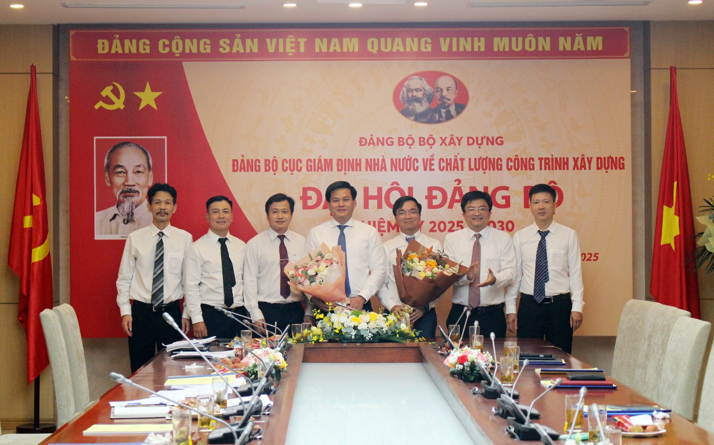 Đảng bộ Cục Gi&aacute;m định định hướng đổi mới phương thức quản l&yacute; chất lượng c&ocirc;ng tr&igrave;nh- Ảnh 3.