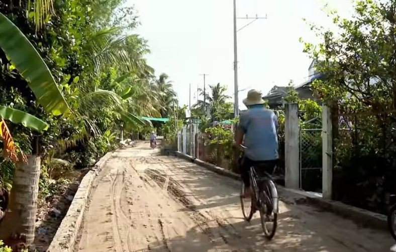 Miền T&acirc;y: C&aacute;t, đ&aacute; khan hiếm, gi&aacute; tăng ch&oacute;ng mặt- Ảnh 3.