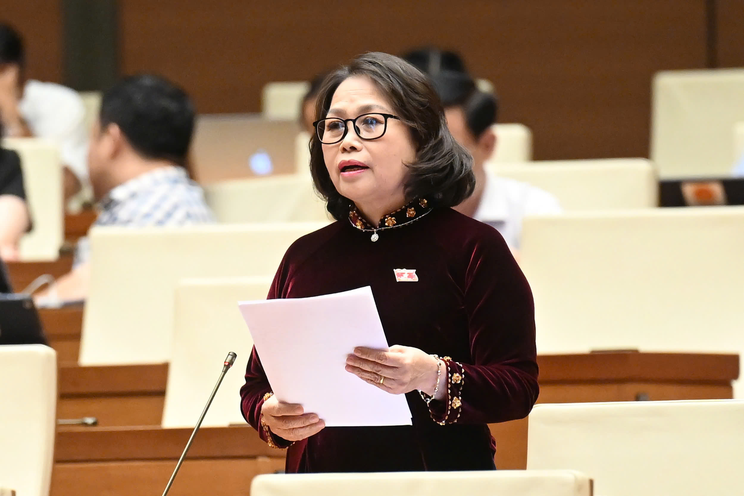 Đề nghị quan t&acirc;m ch&iacute;nh s&aacute;ch, tiền lương cho c&aacute;n bộ, c&ocirc;ng chức sau sắp xếp bộ m&aacute;y- Ảnh 2.