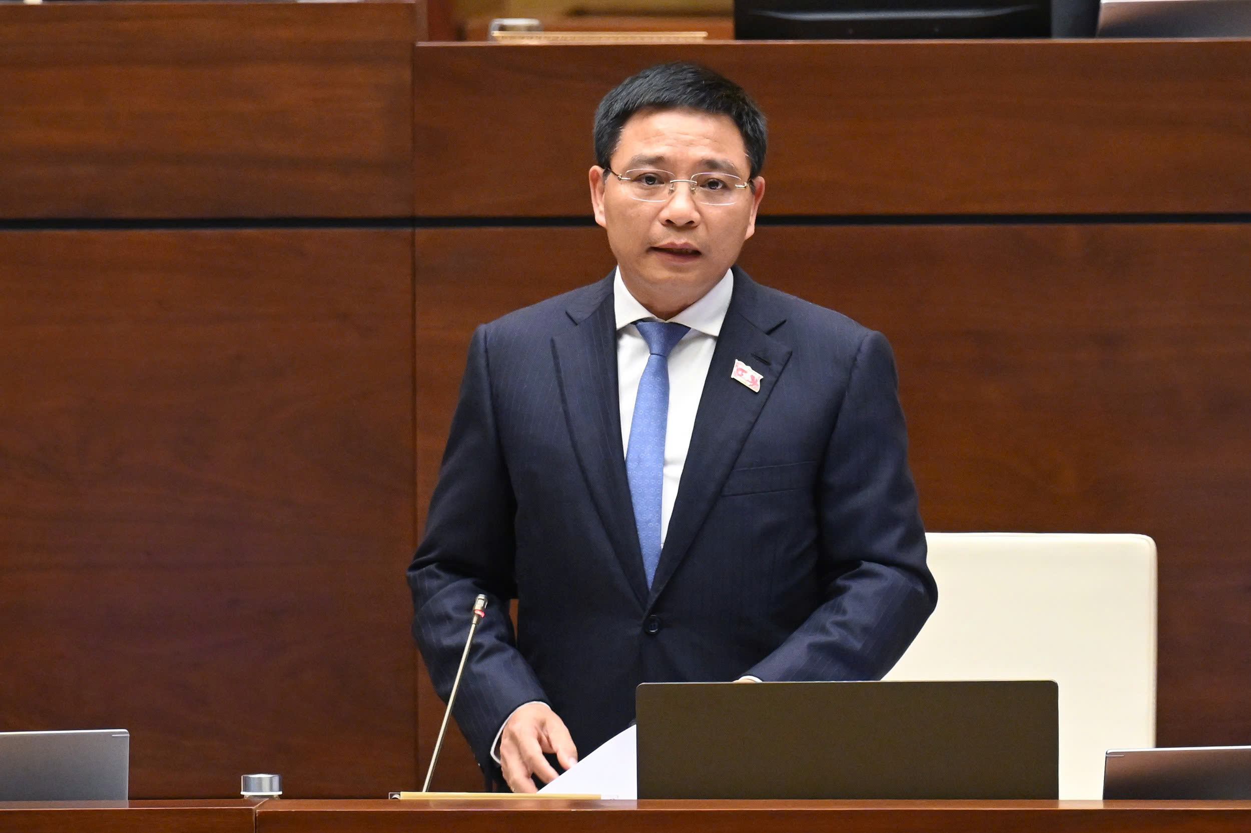 V&igrave; sao đặt một trung t&acirc;m t&agrave;i ch&iacute;nh tại 2 th&agrave;nh phố?- Ảnh 4.