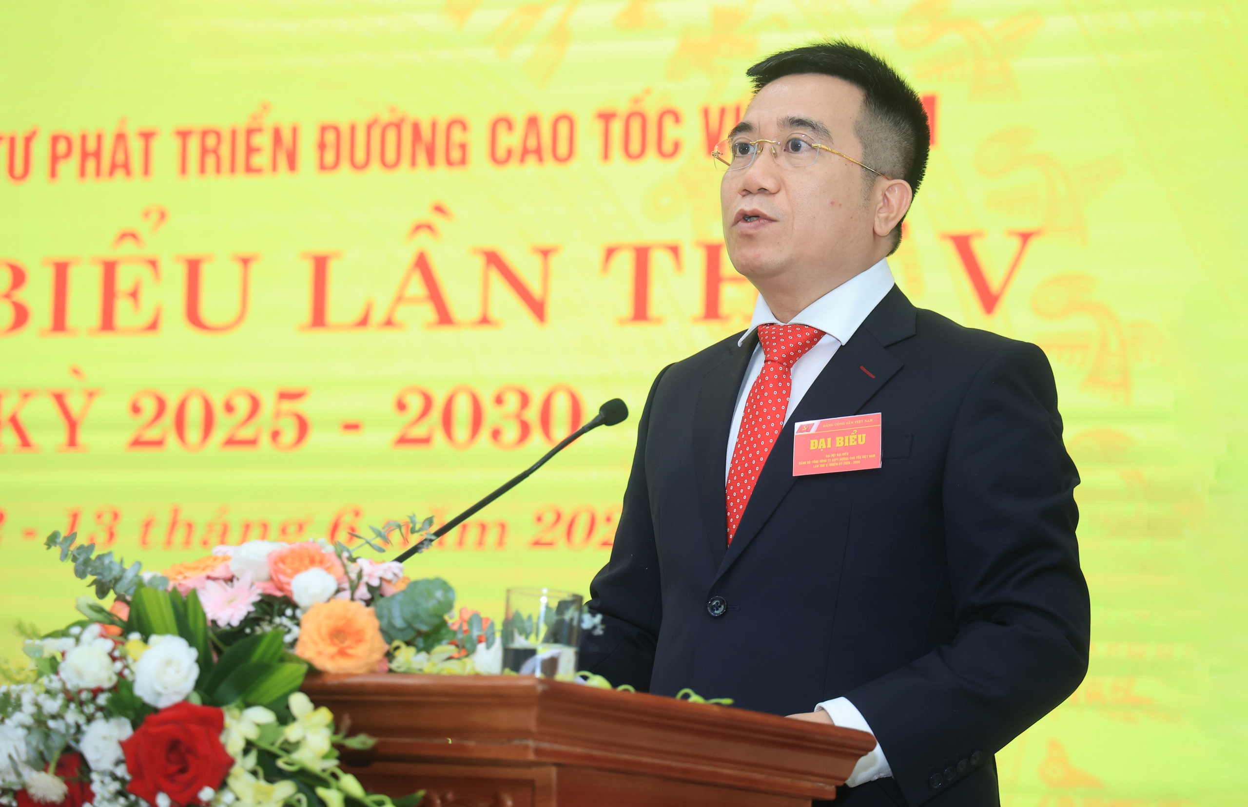 Ph&oacute; Thủ tướng Mai Văn Ch&iacute;nh: VEC tiếp tục ph&aacute;t huy vai tr&ograve; chủ lực trong đầu tư cao tốc- Ảnh 4.