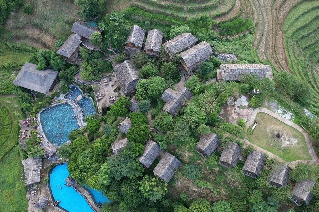 L&agrave;o Cai - Y&ecirc;n B&aacute;i hợp nhất, đ&aacute;nh thức tiềm năng du lịch T&acirc;y Bắc- Ảnh 2.