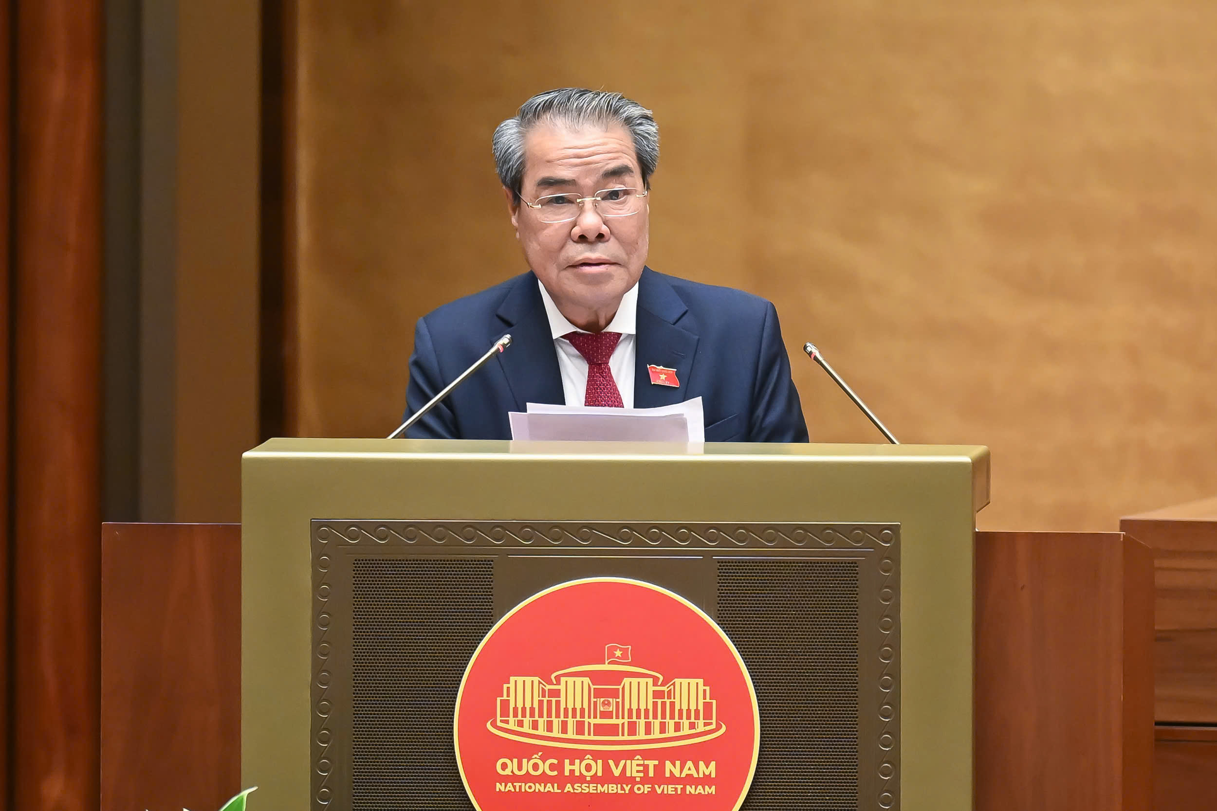 Năm 2026, Quốc hội sẽ gi&aacute;m s&aacute;t việc thực hiện nhiều nghị quyết li&ecirc;n quan giao th&ocirc;ng- Ảnh 1.