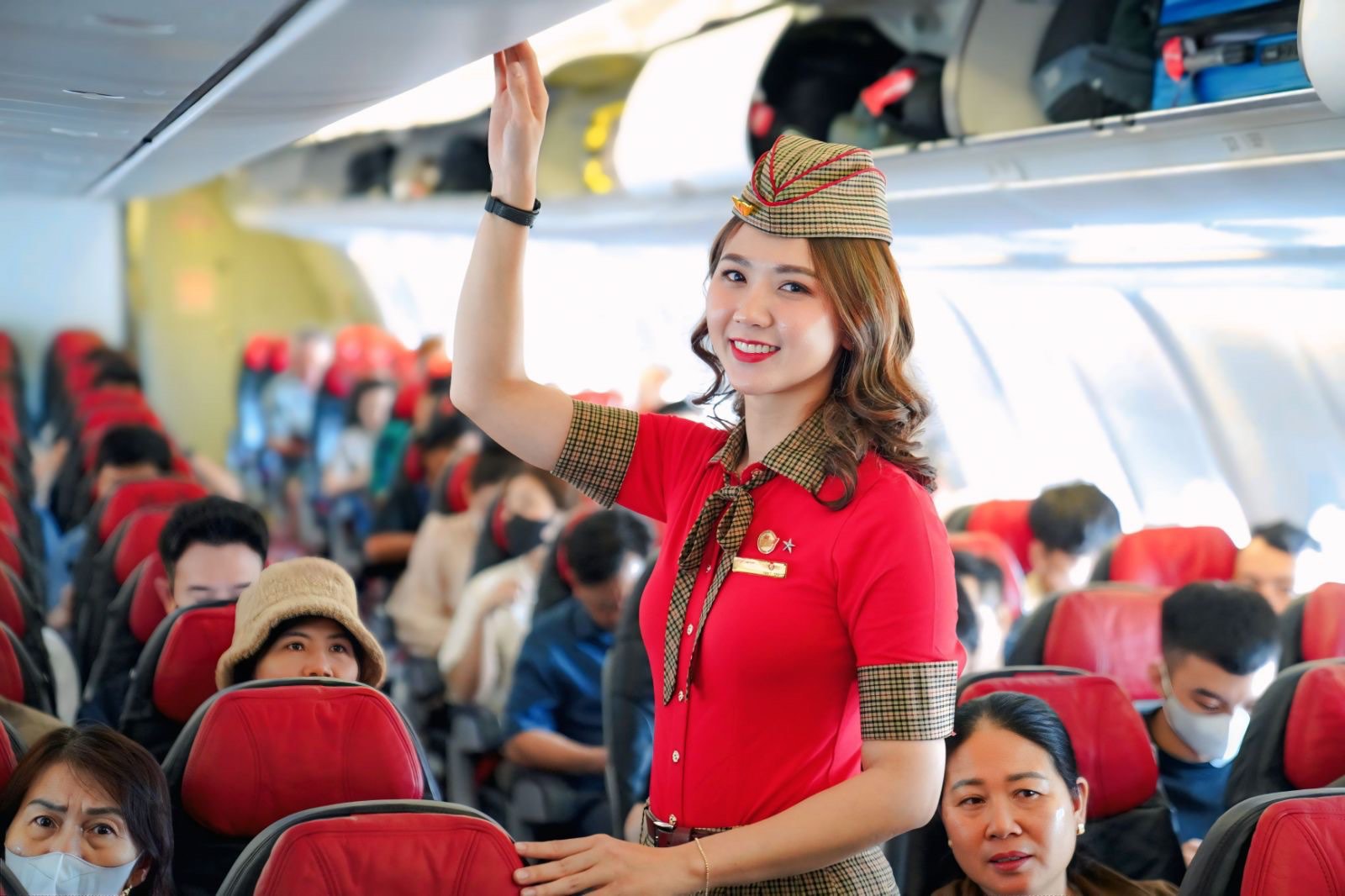 Vietjet tung h&agrave;ng triệu v&eacute; 0 đồng suốt tuần lễ v&agrave;ng khuyến m&atilde;i- Ảnh 1.