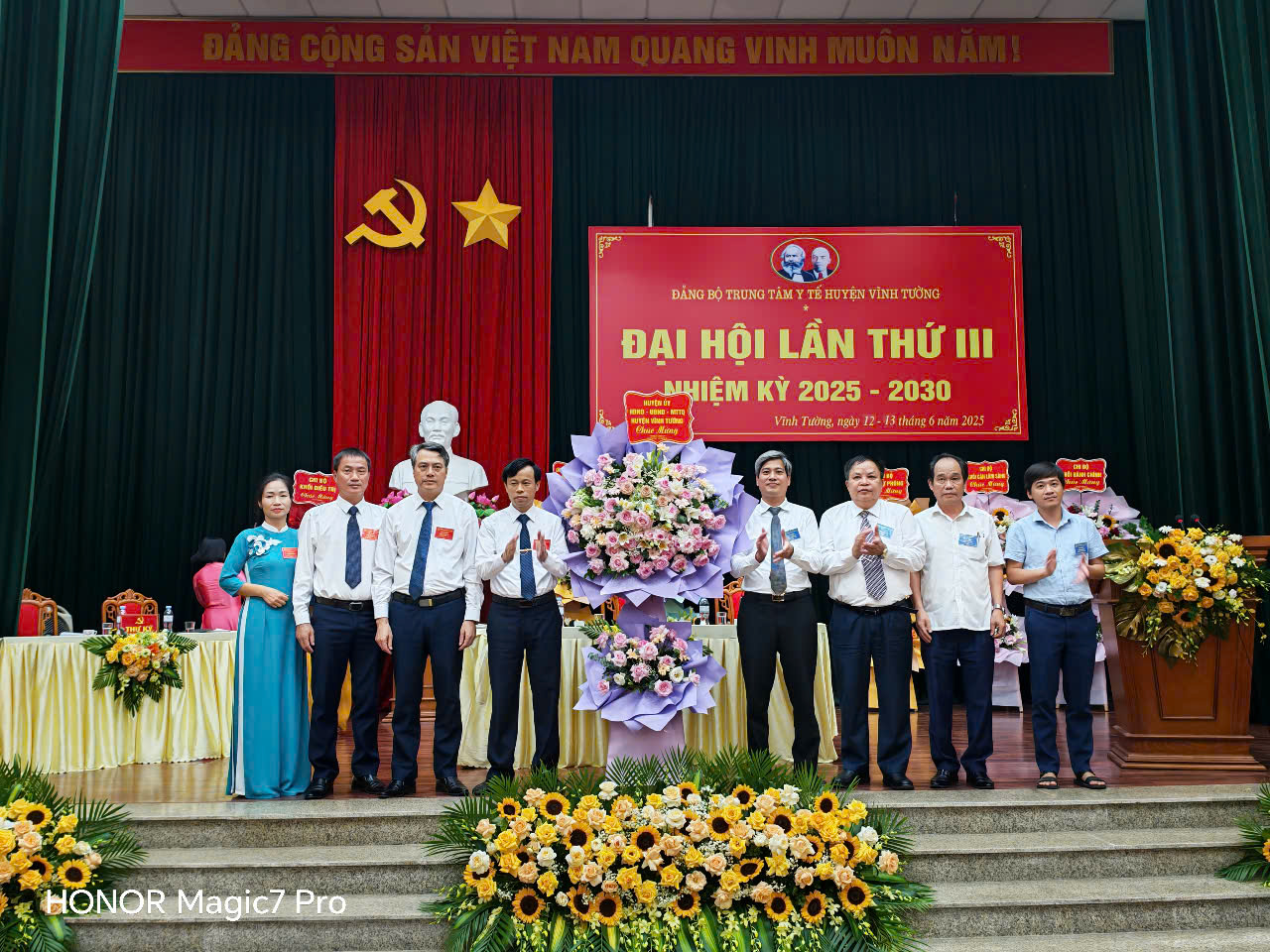 Trung t&acirc;m Y tế huyện Vĩnh Tường: Đo&agrave;n kết, d&acirc;n chủ, kỷ cương, đổi mới- Ảnh 4.