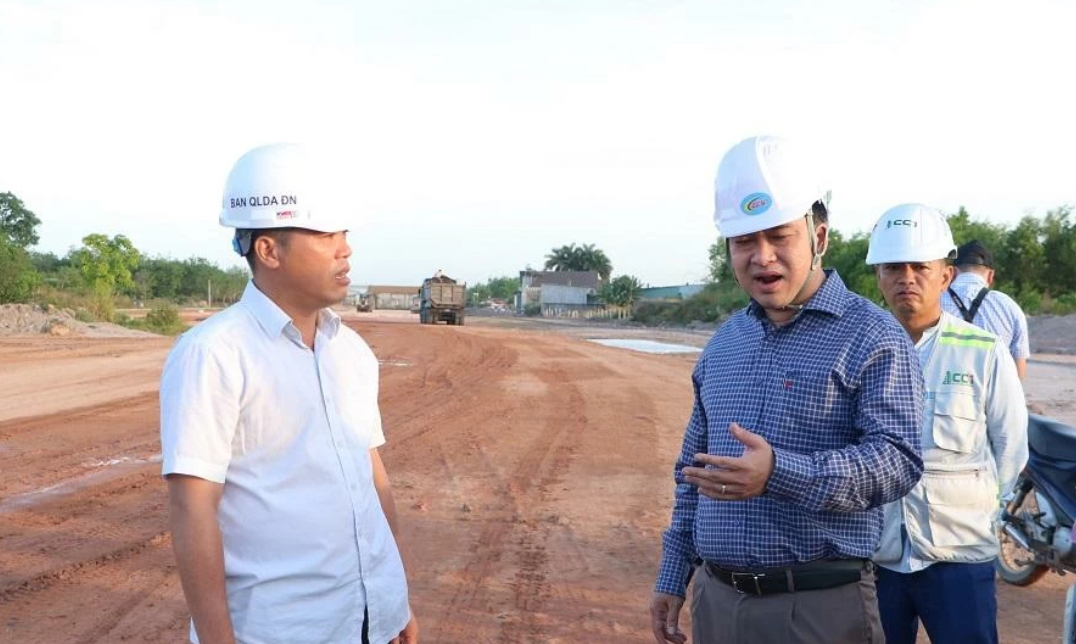 Ph&acirc;n c&ocirc;ng Ph&oacute; chủ tịch tỉnh Đồng Nai điều h&agrave;nh hoạt động của Ban QLDA đầu tư x&acirc;y dựng tỉnh- Ảnh 1.