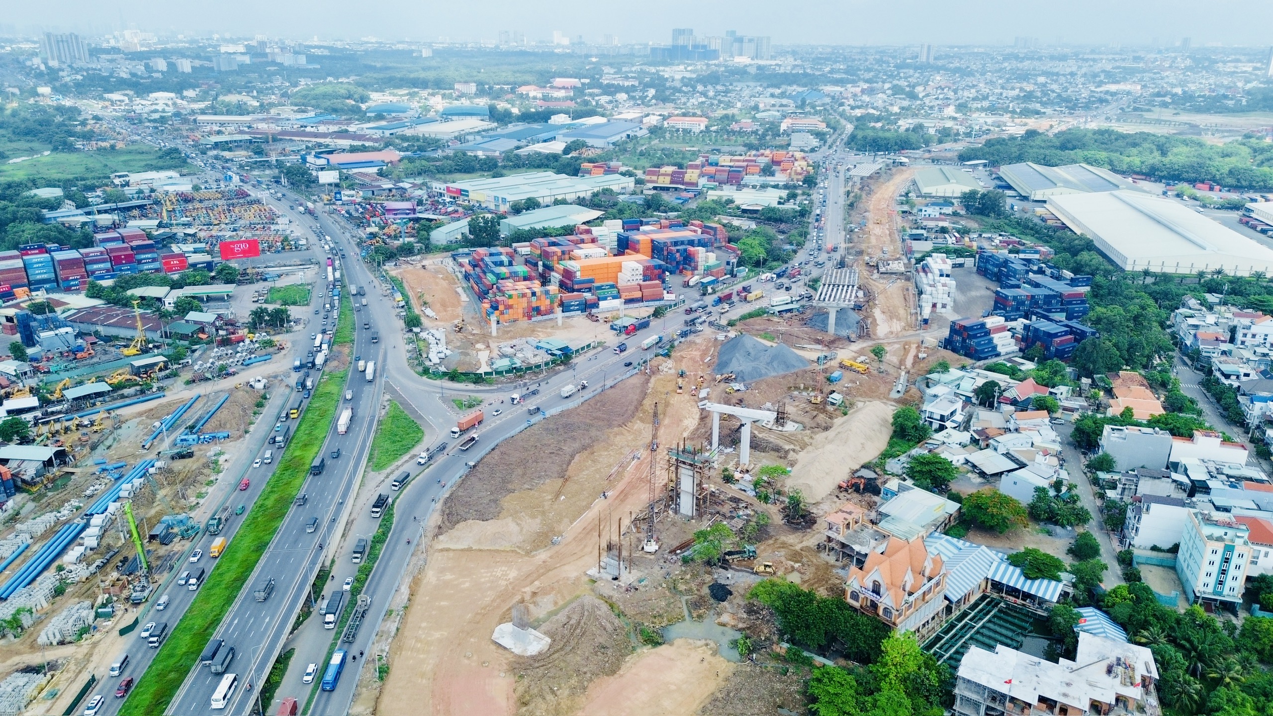 TP.HCM - B&igrave;nh Dương sau s&aacute;p nhập: Cần đột ph&aacute; hạ tầng giao th&ocirc;ng li&ecirc;n v&ugrave;ng- Ảnh 4.