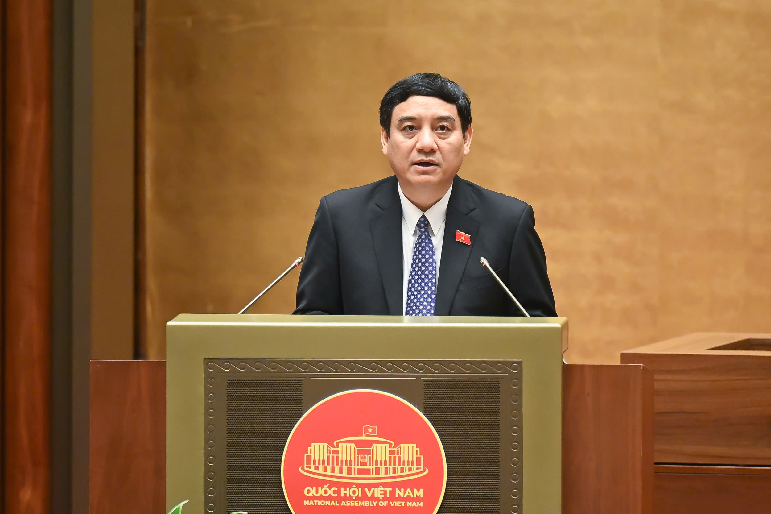 Người lao động hưởng trợ cấp thất nghiệp tối đa 12 th&aacute;ng- Ảnh 2.