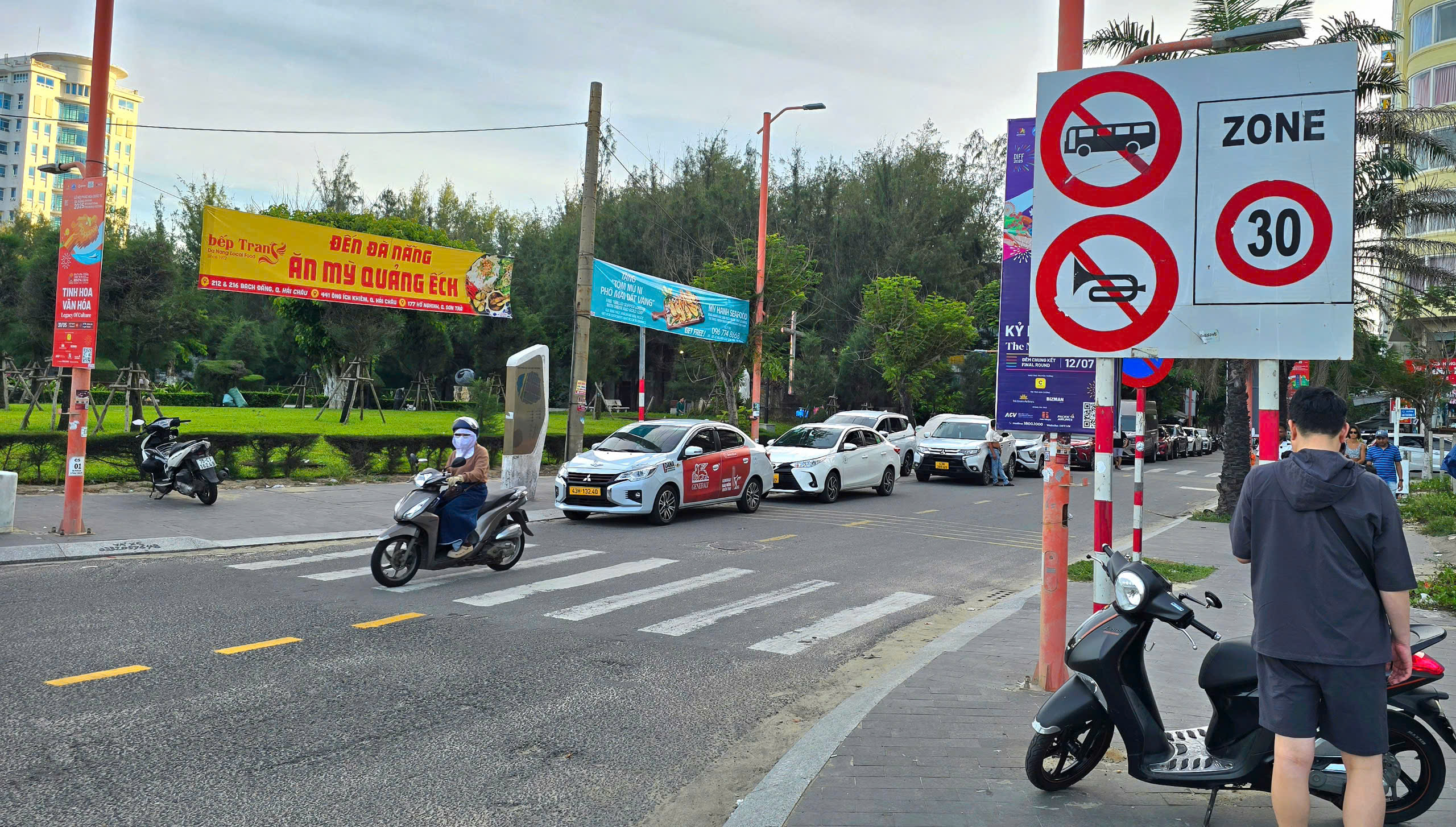 Xe điện du lịch Xe điện du lịch