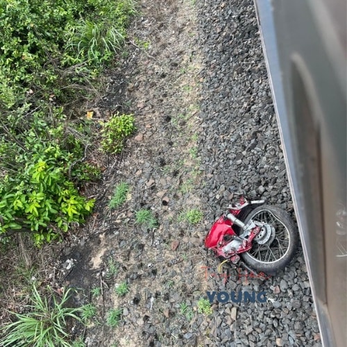 Bộ X&acirc;y dựng chỉ đạo n&oacute;ng sau vụ tai nạn đường sắt nghi&ecirc;m trọng tại Ph&uacute; Y&ecirc;n- Ảnh 1.