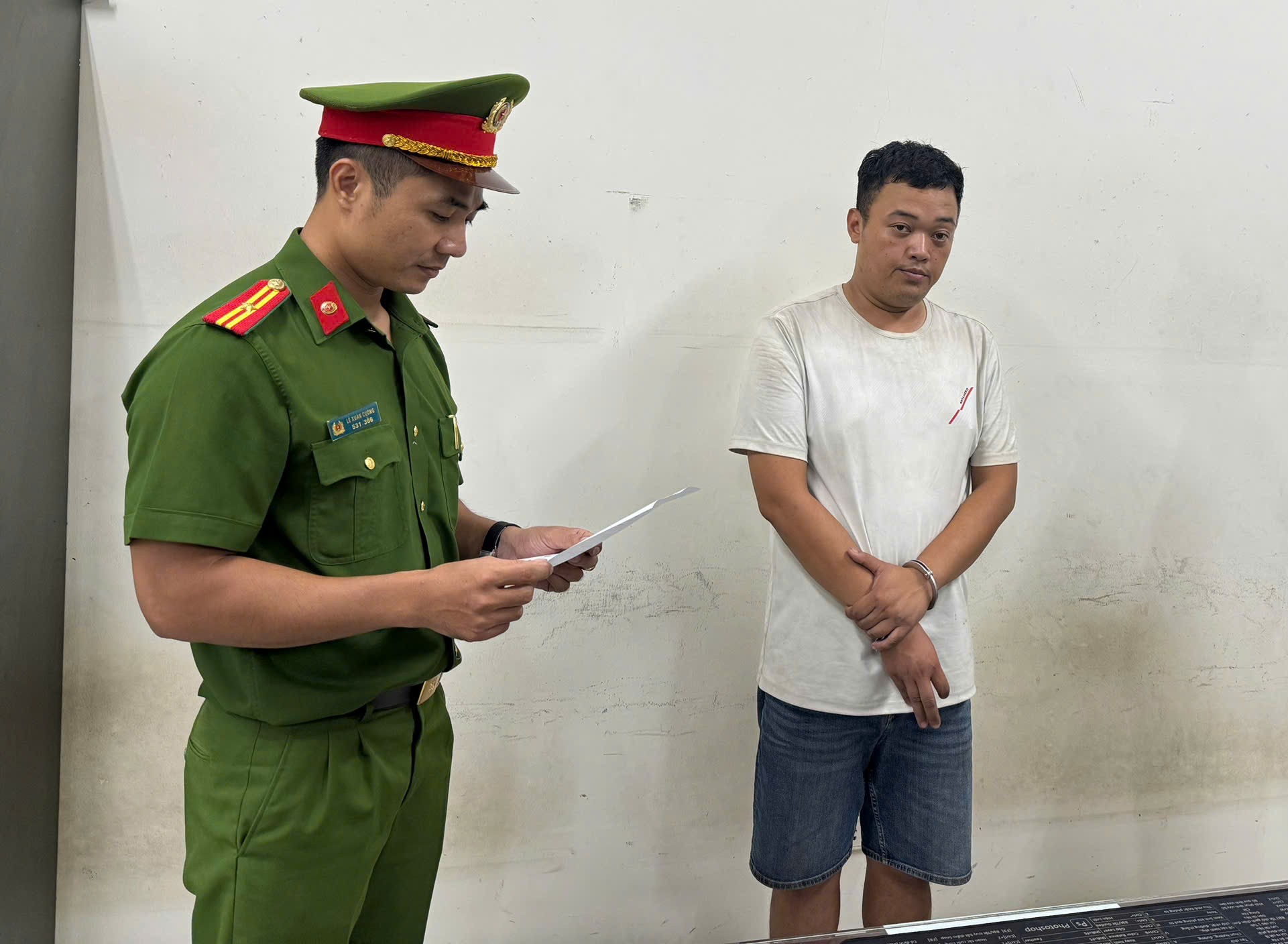 Chi tiết lời khai vụ t&agrave;i xế taxi "chặt ch&eacute;m" 4,2 triệu đồng cuốc xe 20km- Ảnh 1.