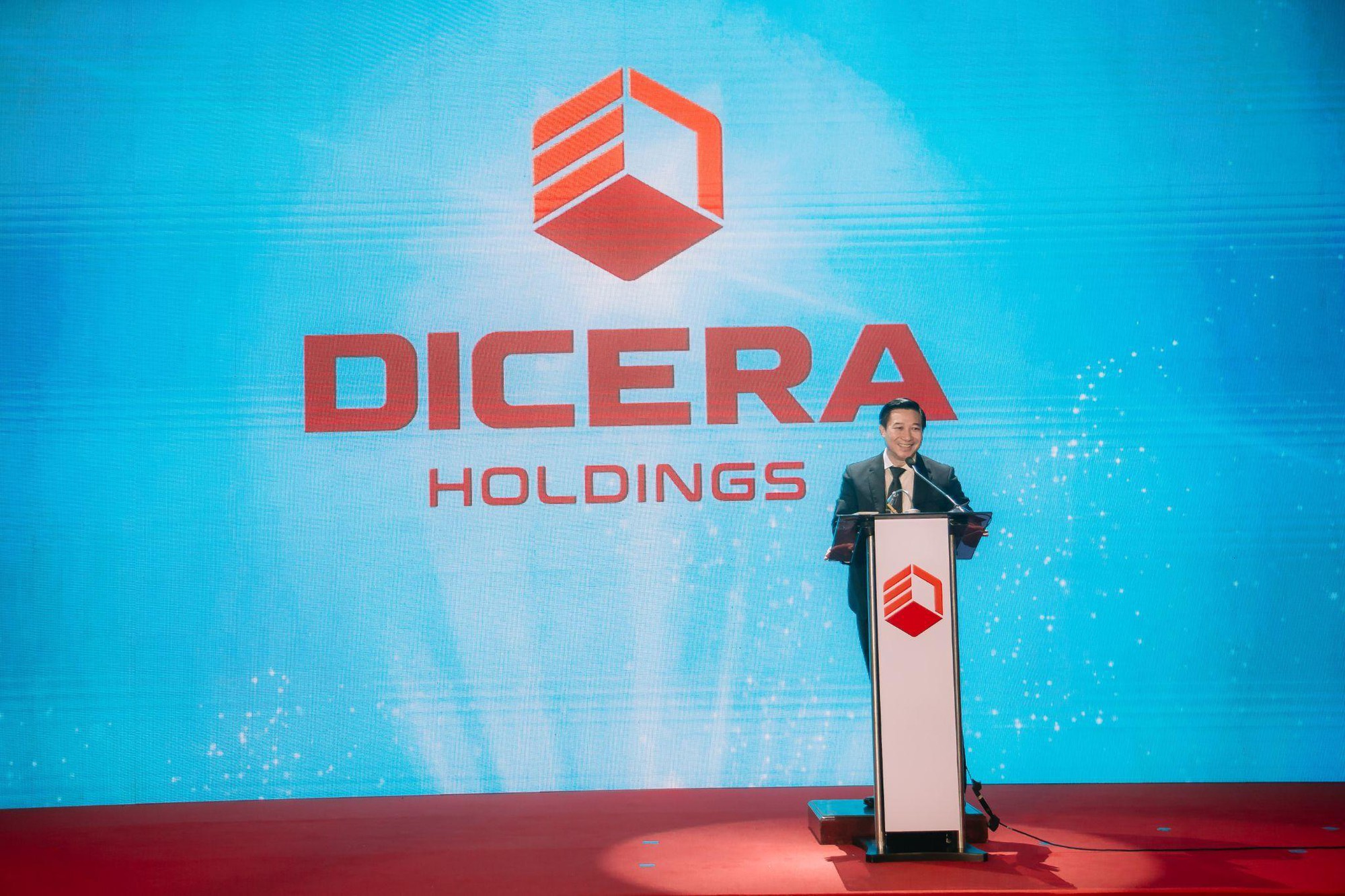 C&ocirc;ng ty Cổ phần X&acirc;y dựng DIC Holdings ra mắt h&igrave;nh ảnh thương hiệu mới- Ảnh 1.