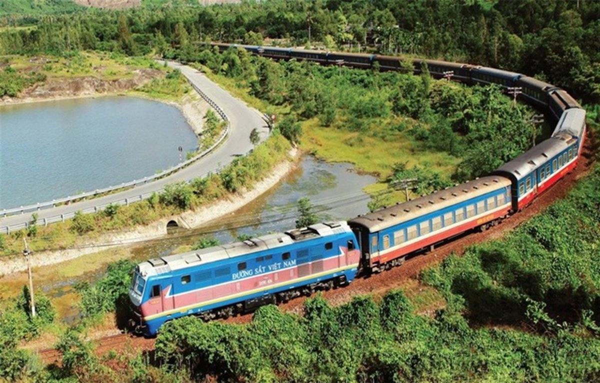 Bảo đảm tiến độ khởi c&ocirc;ng tuyến đường sắt L&agrave;o Cai - H&agrave; Nội - Hải Ph&ograve;ng ng&agrave;y 19/12- Ảnh 1.