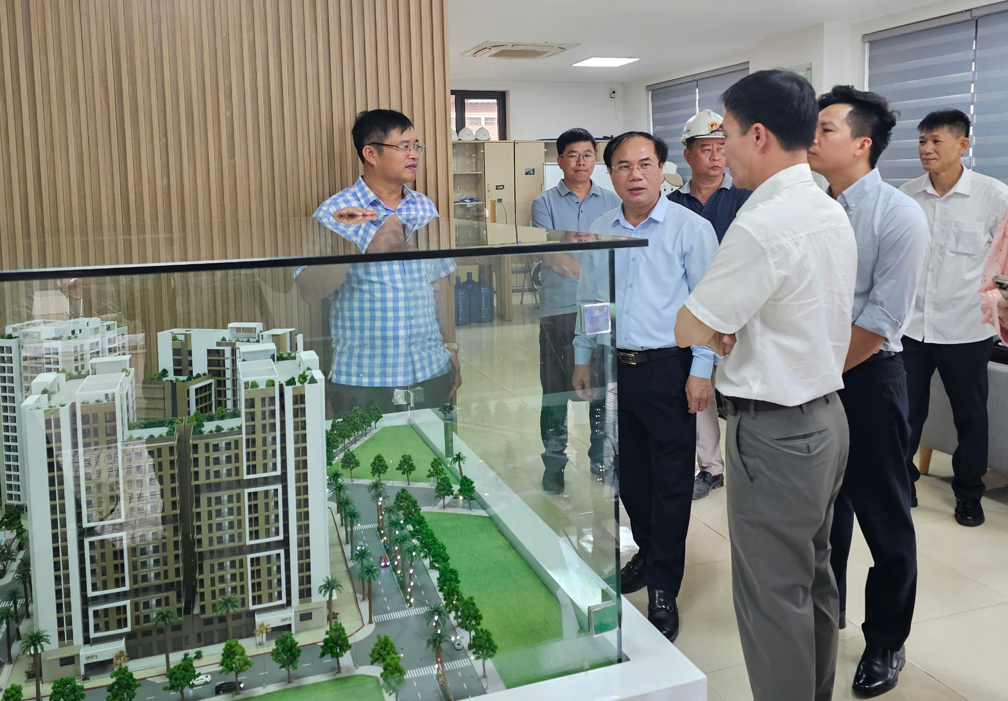 Lạng Sơn cần tập trung cao ho&agrave;n th&agrave;nh kế hoạch về nh&agrave; ở x&atilde; hội- Ảnh 1.