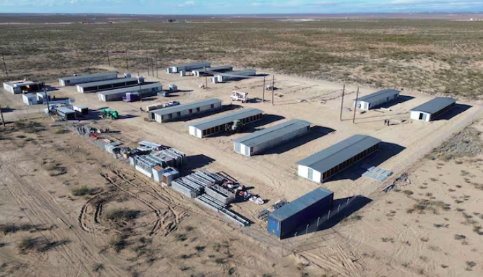 C&aacute;c nh&agrave; sản xuất m&aacute;y đ&agrave;o bitcoin Trung Quốc đổ x&ocirc; sang Mỹ để tr&aacute;nh thuế- Ảnh 1.