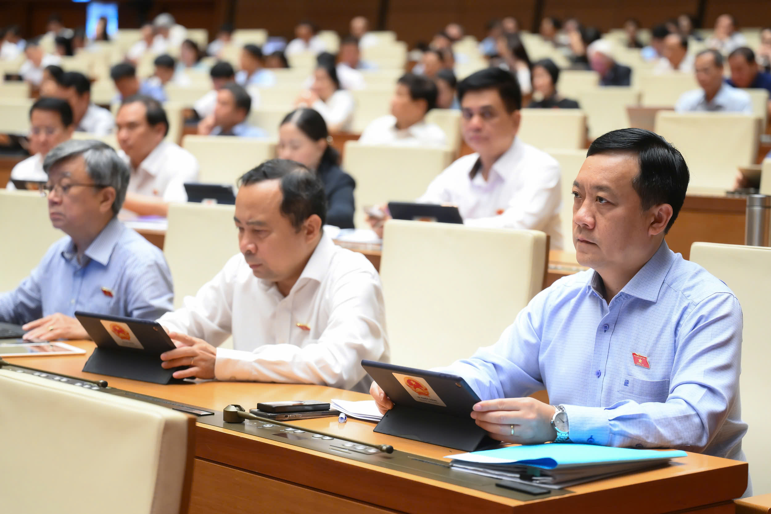 Ph&oacute; Thủ tướng: N&ecirc;n &aacute;p dụng thuế kho&aacute;n với hộ kinh doanh c&oacute; doanh thu dưới 1 tỷ đồng- Ảnh 3.